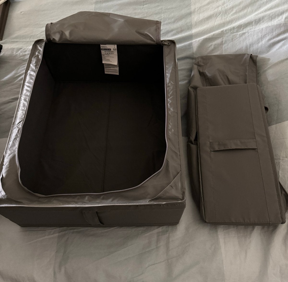 2x IKEA SKUBB Opbergtas Donkergrijs 43x53x19cm, Huis en Inrichting, Woonaccessoires | Overige, Zo goed als nieuw, Textiel, Grijs