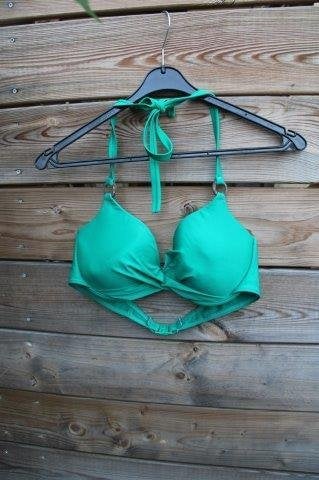 Bikini groen Livera mt 42 b.v. mt 44 C OPRUIMING Vaste prij, Ophalen of Verzenden, Zo goed als nieuw, Bikini, Groen