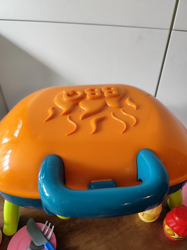 Leuke BBQ speelset, Kinderen en Baby's, Speelgoed | Speelkeukens, Ophalen, Gebruikt, Kunststof, Speelkeuken-accessoire