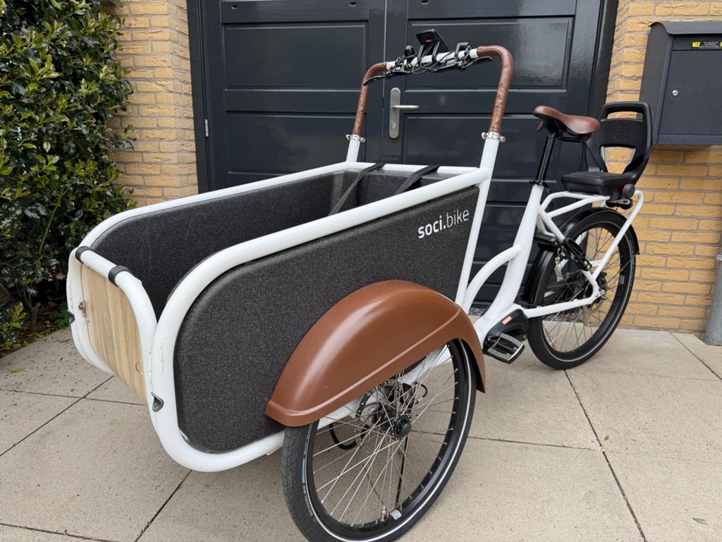 Soci.bike elektrische bakfiets met kinderzitje, Fietsen en Brommers, Fietsen | Bakfietsen, Elektrisch, Zo goed als nieuw, 2 kinderen