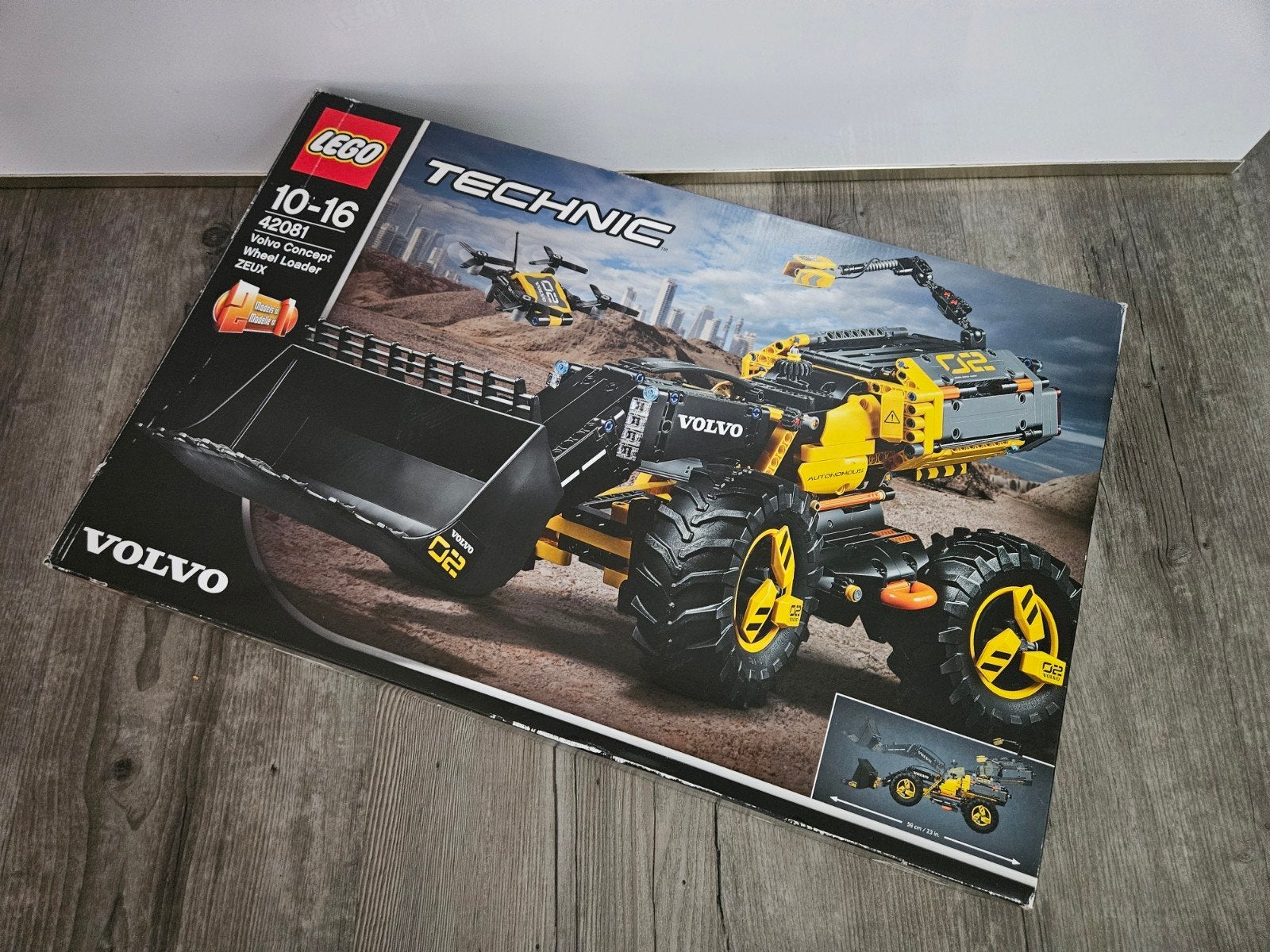 LEGO 42081. Volvo, Ophalen of Verzenden, Zo goed als nieuw