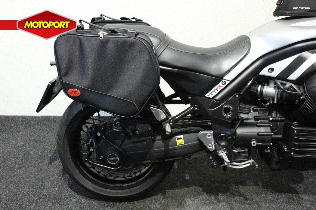 Moto Guzzi GRISO V1200 SE (bj 2012), Minervum 7272
4817 ZM  Breda, Naked bike, Gebruikt, Bedrijf