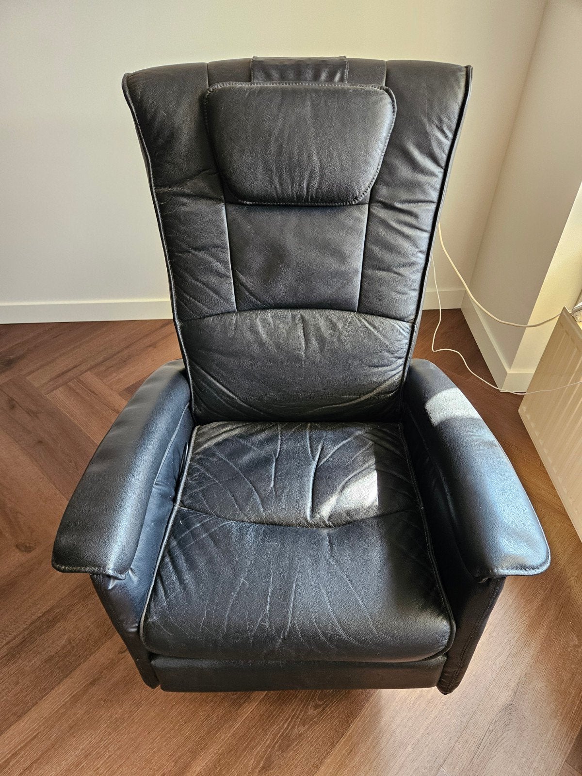 Relaxfauteuil zwart leer, Ophalen, Gebruikt, Minder dan 75 cm, Leer