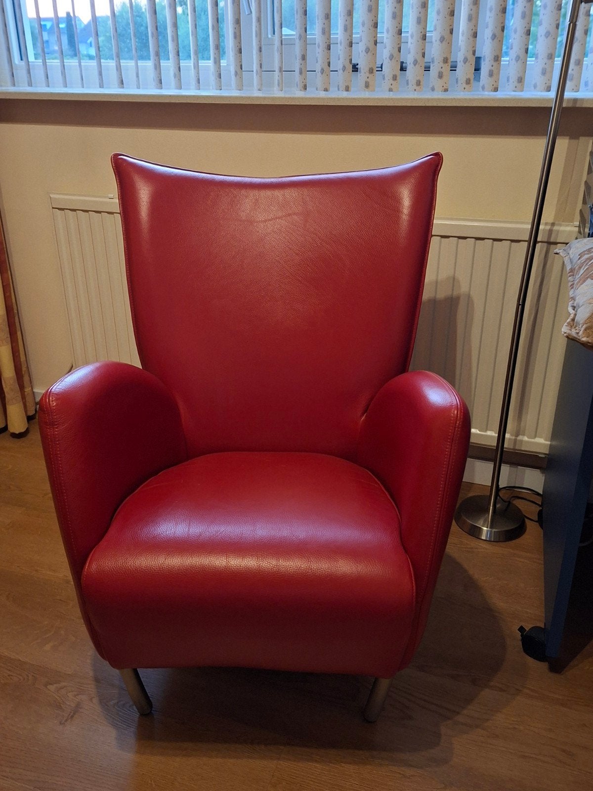 2 rode leren fauteuils., Huis en Inrichting, Ophalen, Minder dan 75 cm, Leer, Zo goed als nieuw
