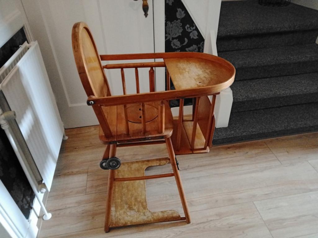 Te koop houten kinderstoel, Ophalen, Gebruikt, Overige typen