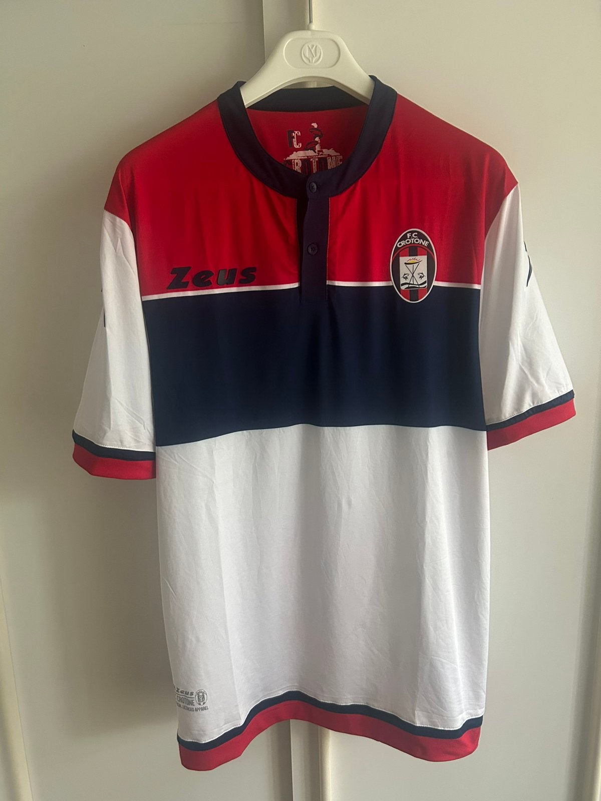 Voetbalshirt voetbal shirt Crotone Italië 2016-2017, Wit, Maat 56/58 (XL), Ophalen of Verzenden, Zo goed als nieuw
