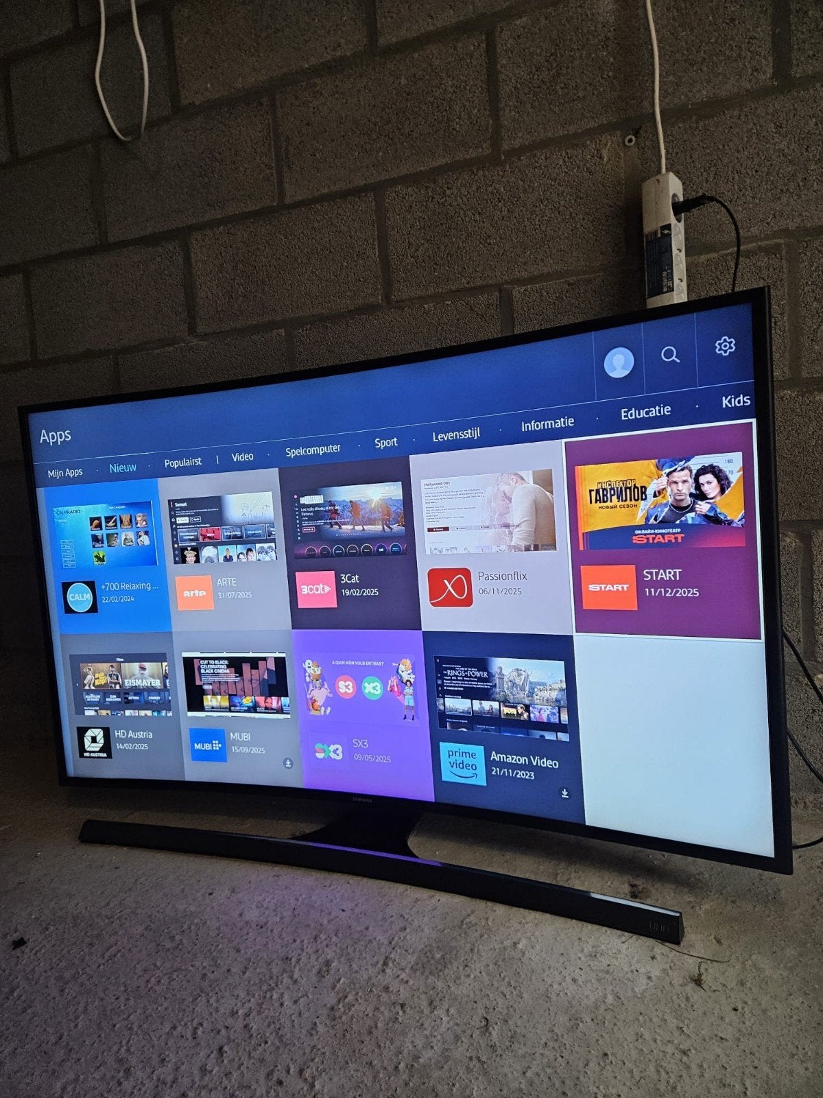 Samsung 48 Inch Smart Tv UHD, LED, 50 Hz, Ophalen of Verzenden, Zo goed als nieuw