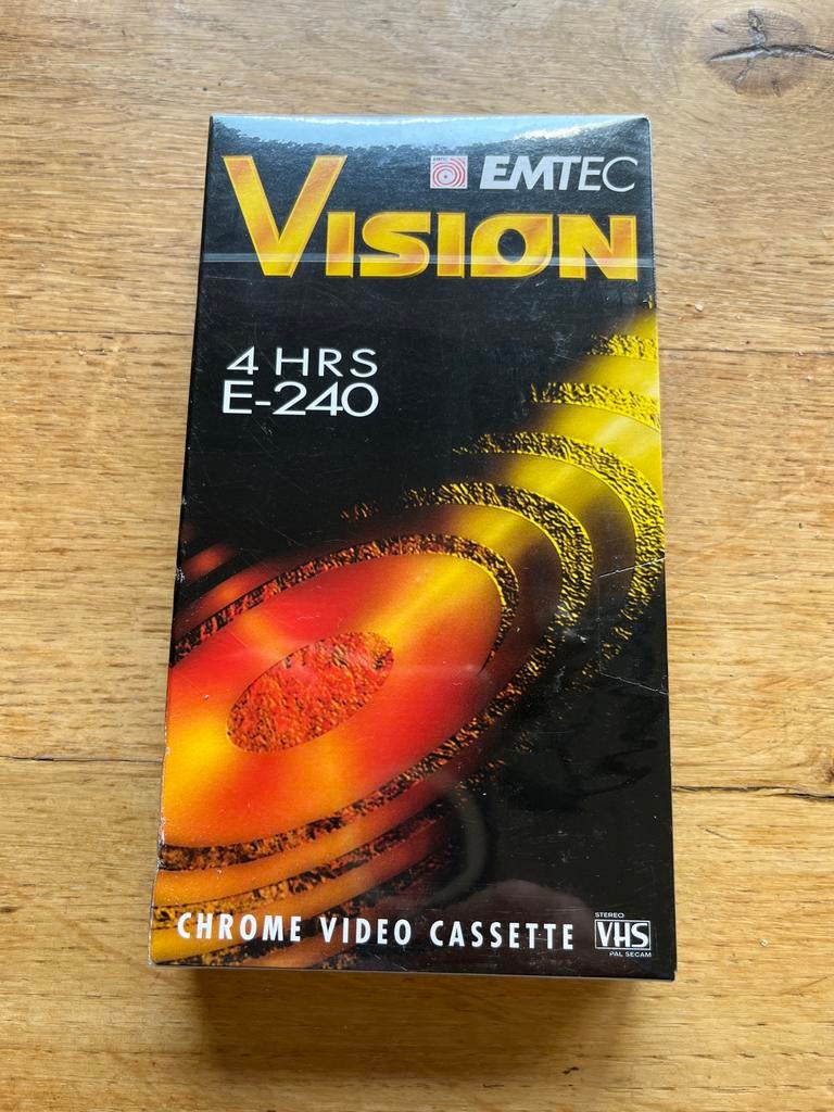 Nieuwe EMTEC Vision E-240 videoband - 4 uur opnametijd, Alle leeftijden, Ophalen of Verzenden, Nieuw in verpakking, Overige genres
