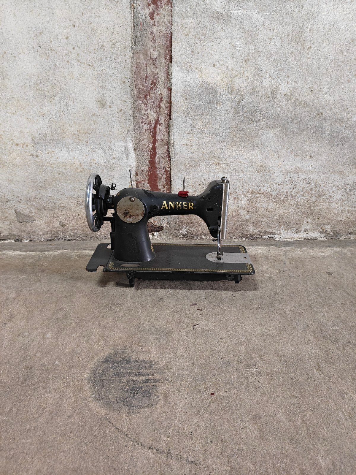 Vintage Anker Naaimachine - Decoratief of voor onderdelen, Ophalen