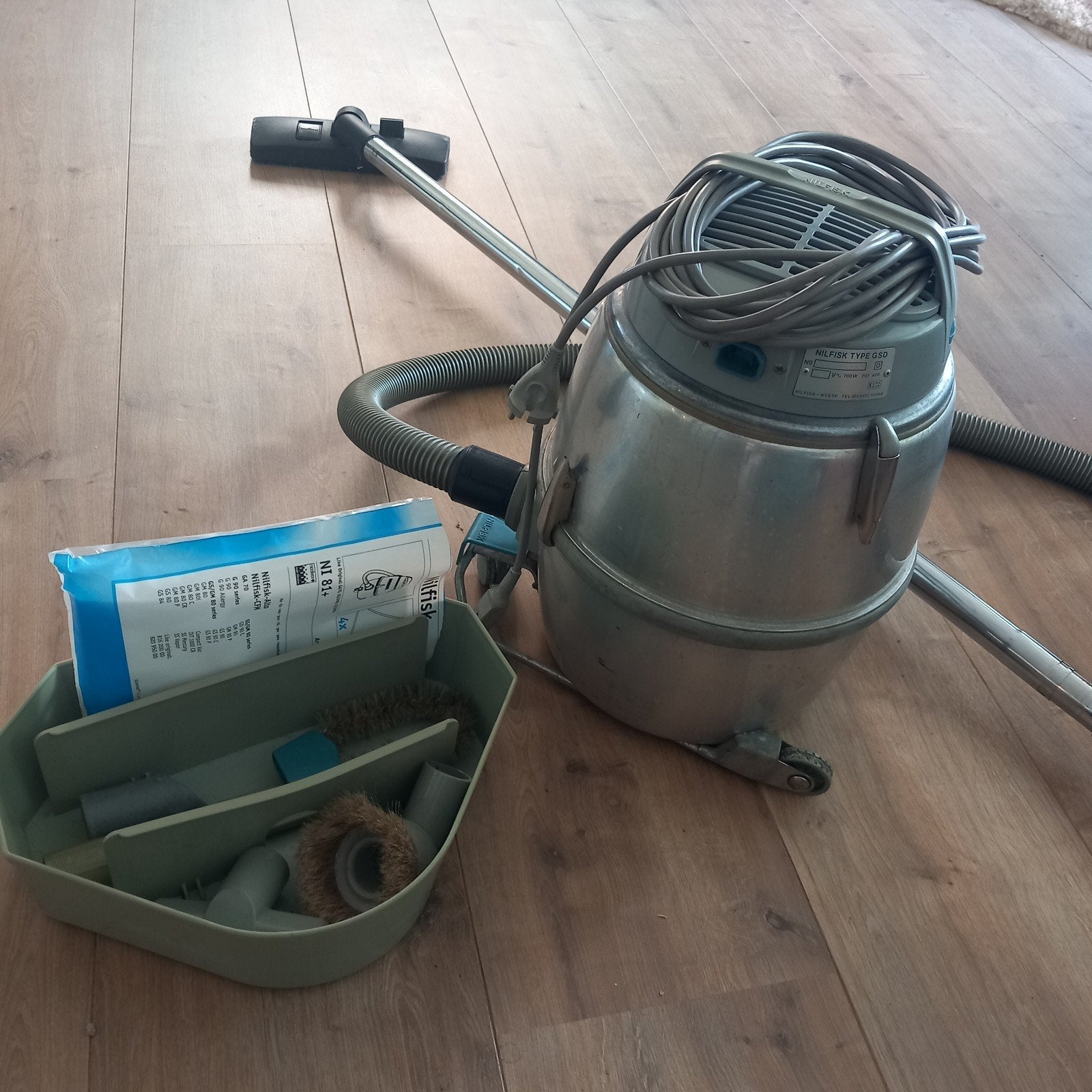 nilfisk stofzuiger.doet het!, Ophalen, Overige typen