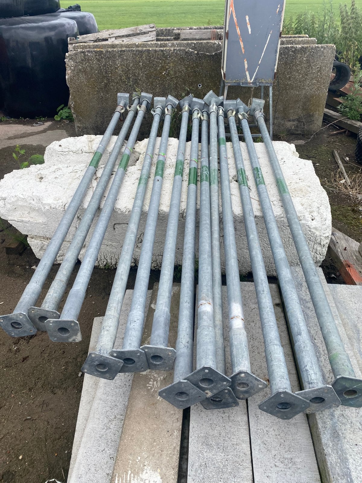 Set van 13 Schroefstempels bm 540, Ophalen of Verzenden, Gebruikt, Overige typen, 2 tot 5 meter