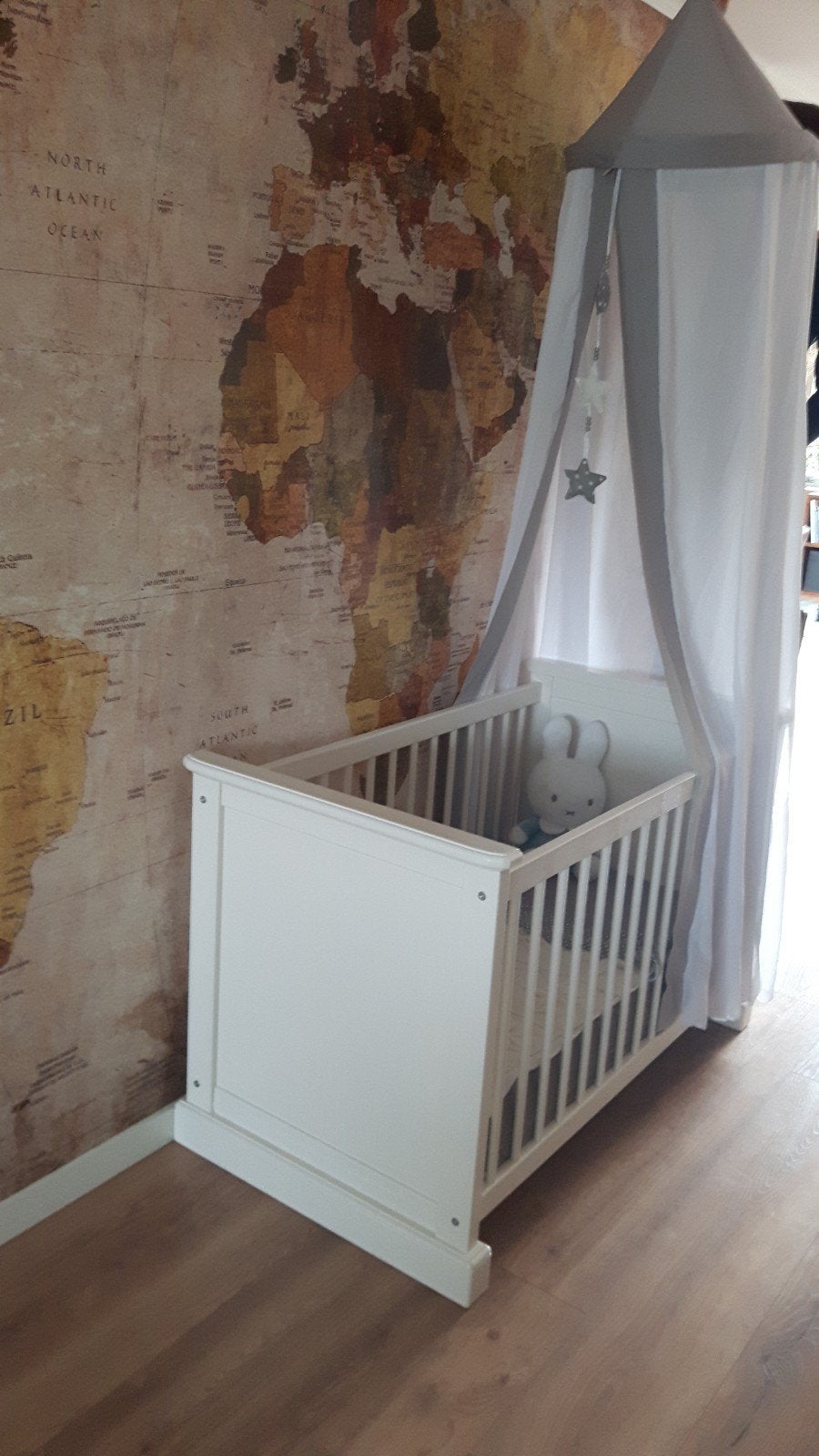 Alta kinder/baby Ledikant 60x120cm - White wash, 70 tot 85 cm, 140 tot 160 cm, Zo goed als nieuw, Ophalen