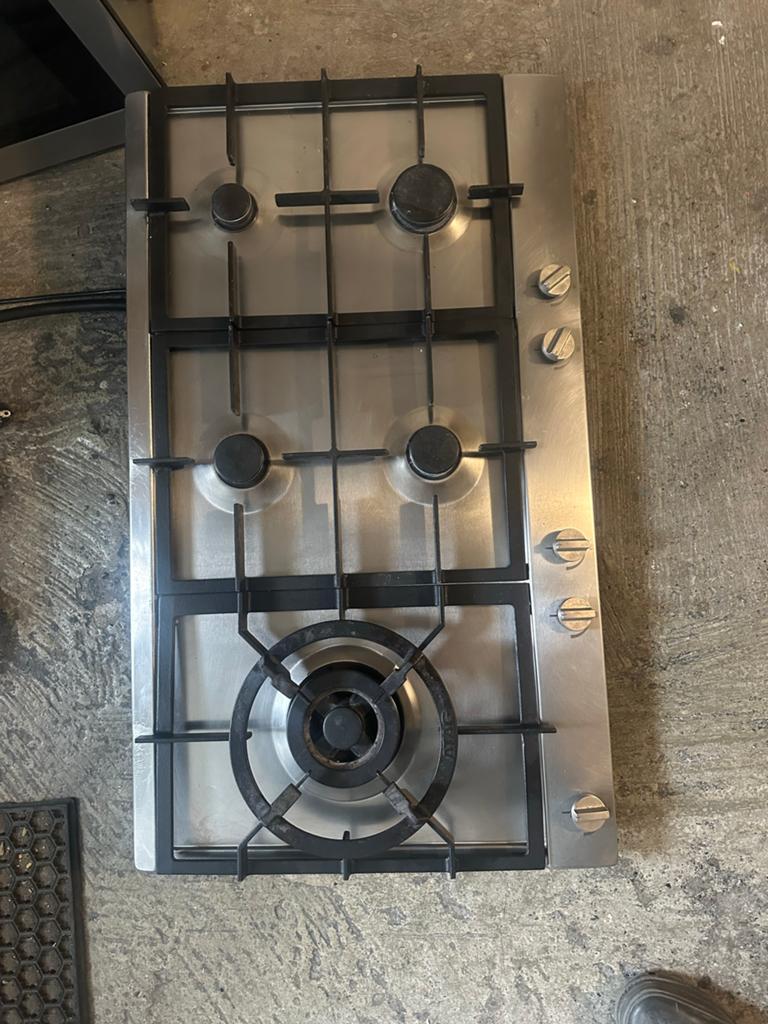 Atag gaskookplaat met wokbrander, Ophalen, 4 kookzones, Zo goed als nieuw, Inbouw