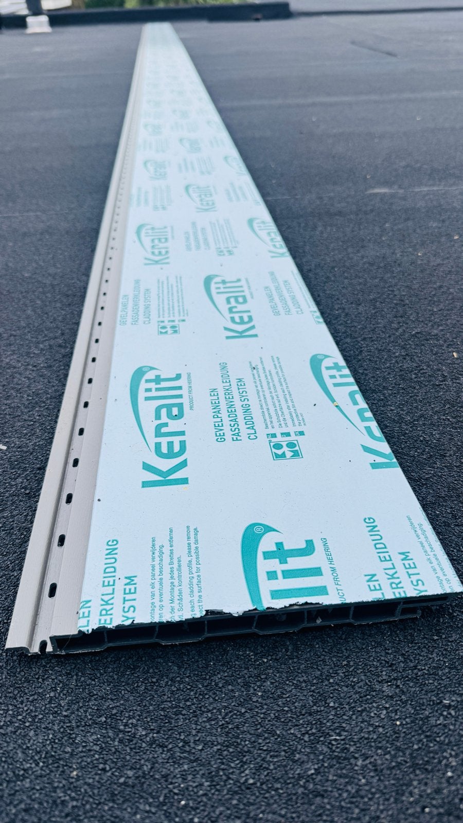 Keralit gevelpaneel 190mm x 6m - Kwarts grijs, Ophalen, Nieuw, Overige materialen, Minder dan 20 mm