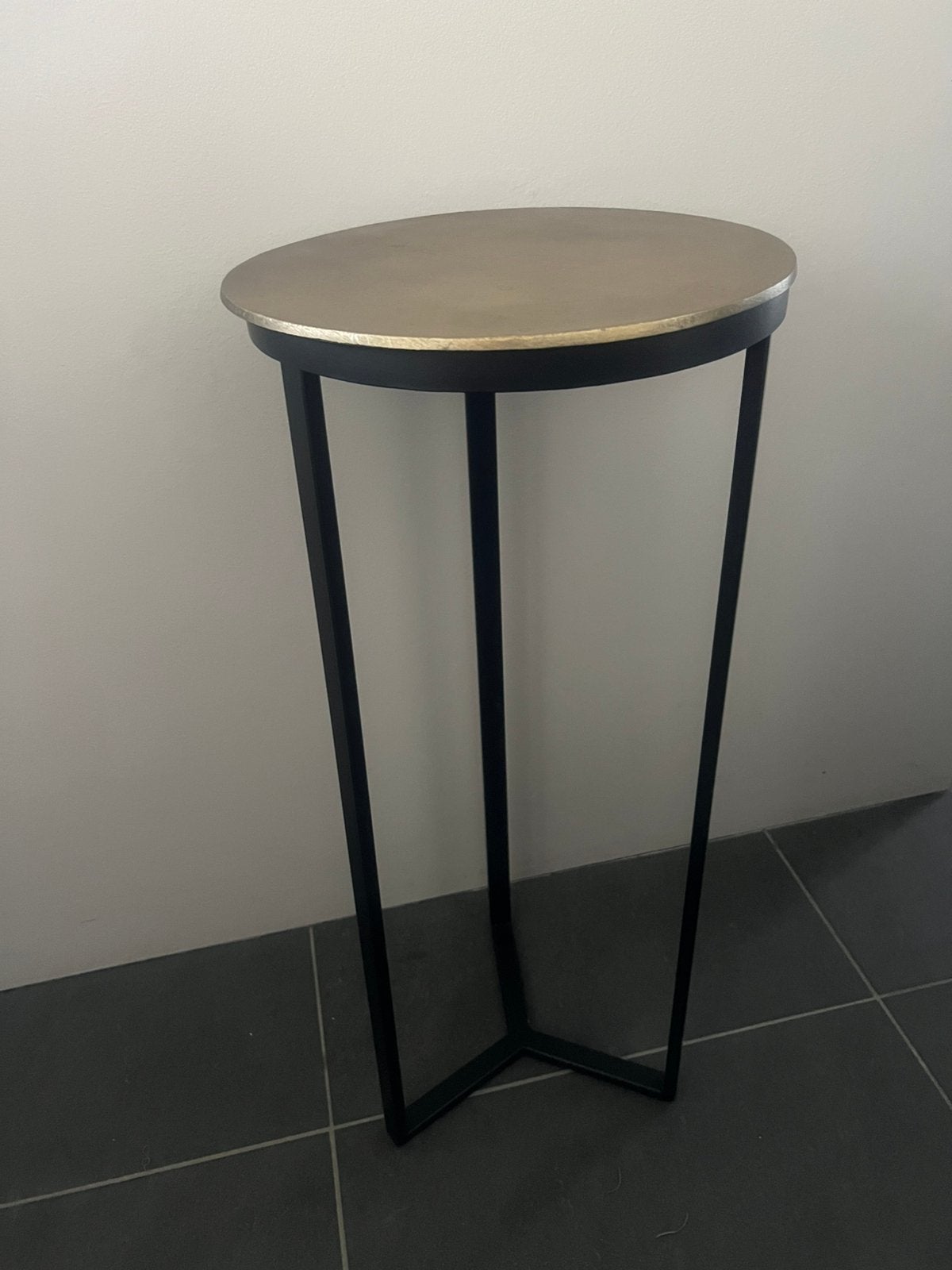 Showroommodel light & living zuil retiro, Huis en Inrichting, Tafels | Bijzettafels, Ophalen, Minder dan 55 cm, Metaal of Aluminium