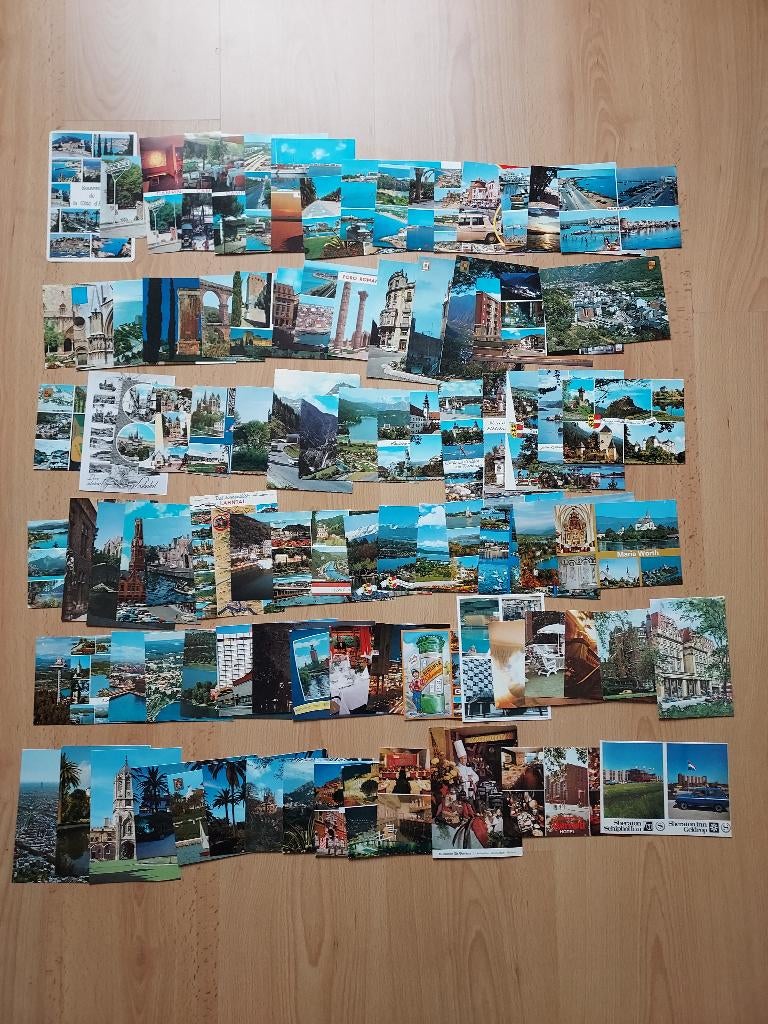93 ongelopen ansichtkaarten vakantiebestemmingen jaren 70, Verzamelen, Ophalen of Verzenden, 1960 tot 1980, Ongelopen, Sterren en Beroemdheden