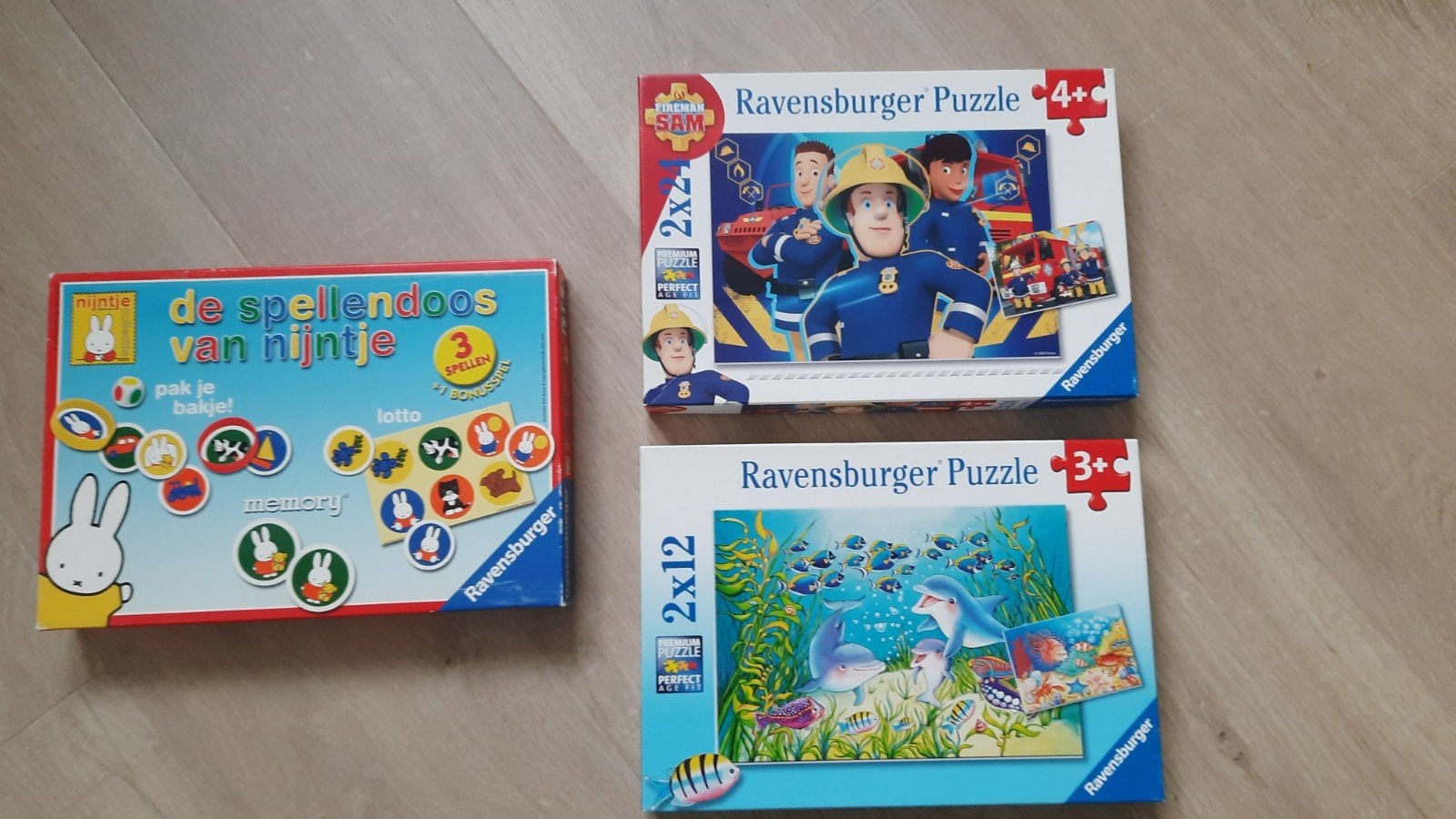Ravensburger spelletje + 2 puzzels, Ophalen of Verzenden, Meer dan 50 stukjes
