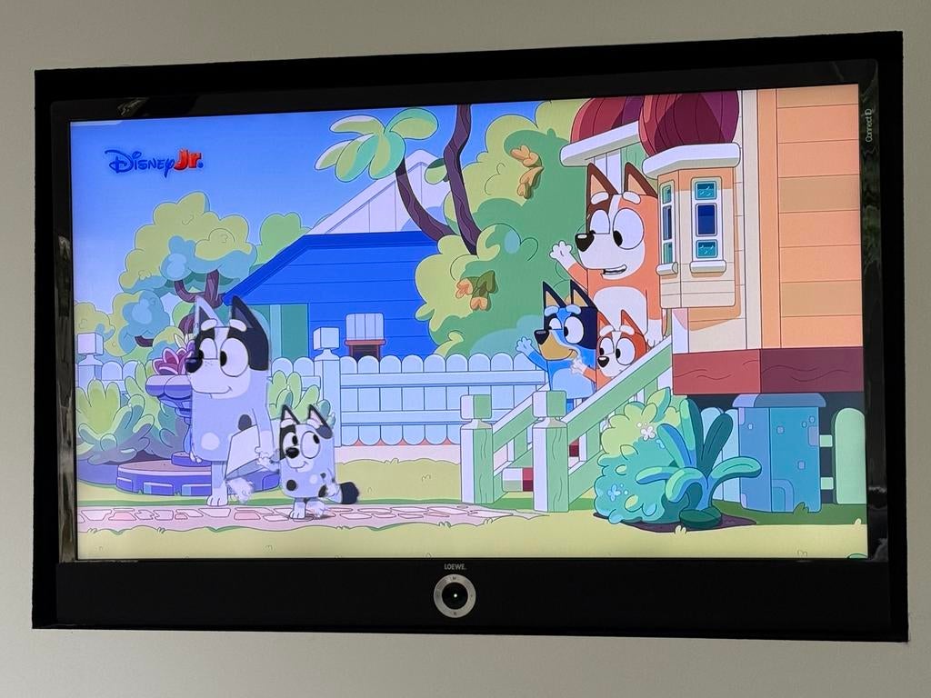 Loewe Connect ID 40 inch HD TV met muurbeugel + Apple TV, Audio, Tv en Foto, Televisies, Zo goed als nieuw, 100 cm of meer, Full HD (1080p)