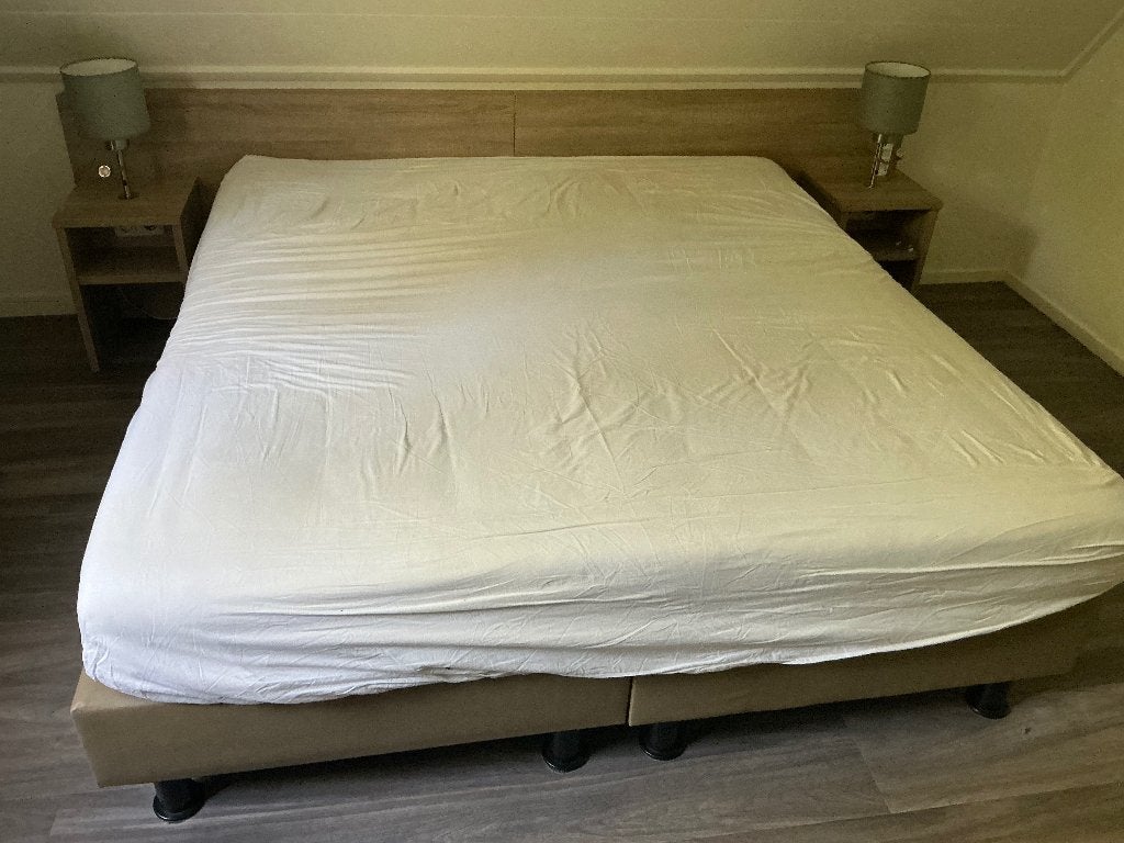 2 persoonsbed 180 x 200 cm, Ophalen, Overige materialen, Gebruikt, Beige