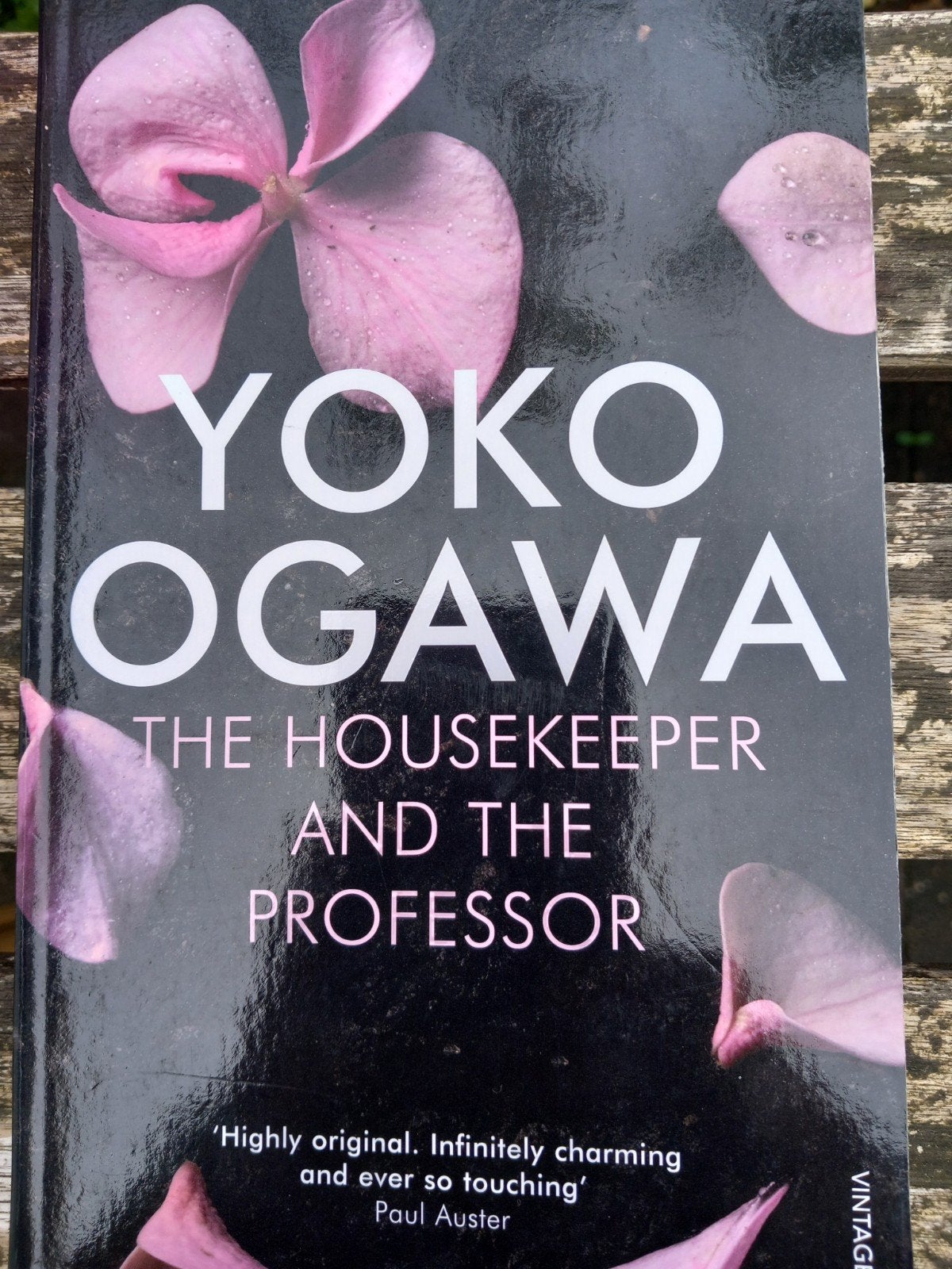 Yoko Ogawa - The Housekeeper and the Professor, Ophalen of Verzenden, Zo goed als nieuw, Yoko Ogawa