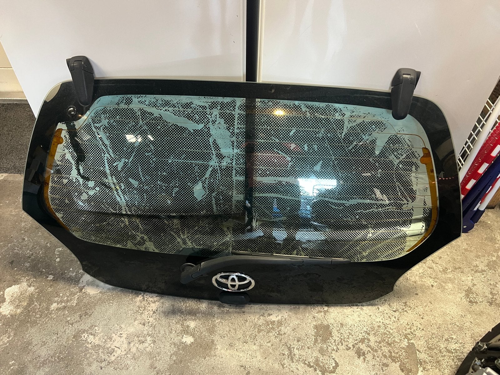 Toyota aygo 2008 model Achter ruit met ruitenwisser en motor, Ophalen, Gebruikt, Toyota