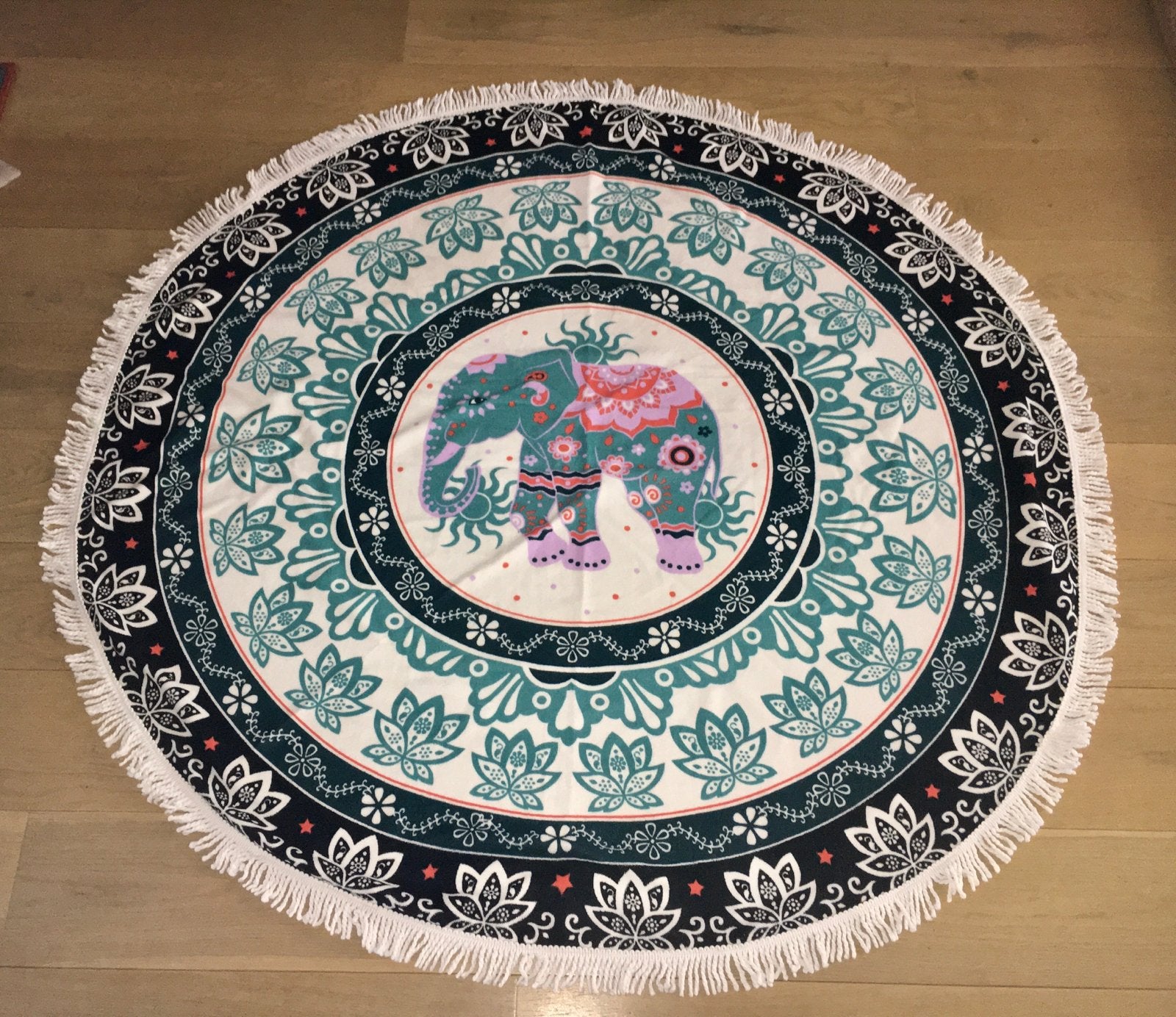 Nieuw rond strandlaken met olifant -boho- Bali stijl, Huis en Inrichting, Badkamer | Badtextiel en Accessoires, Ophalen of Verzenden