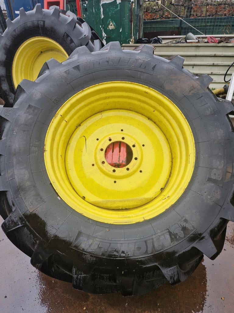Michelin banden met velg 650/65/38, Zakelijke goederen, Agrarisch | Onderdelen | Banden, Velgen en Assen, Ophalen
