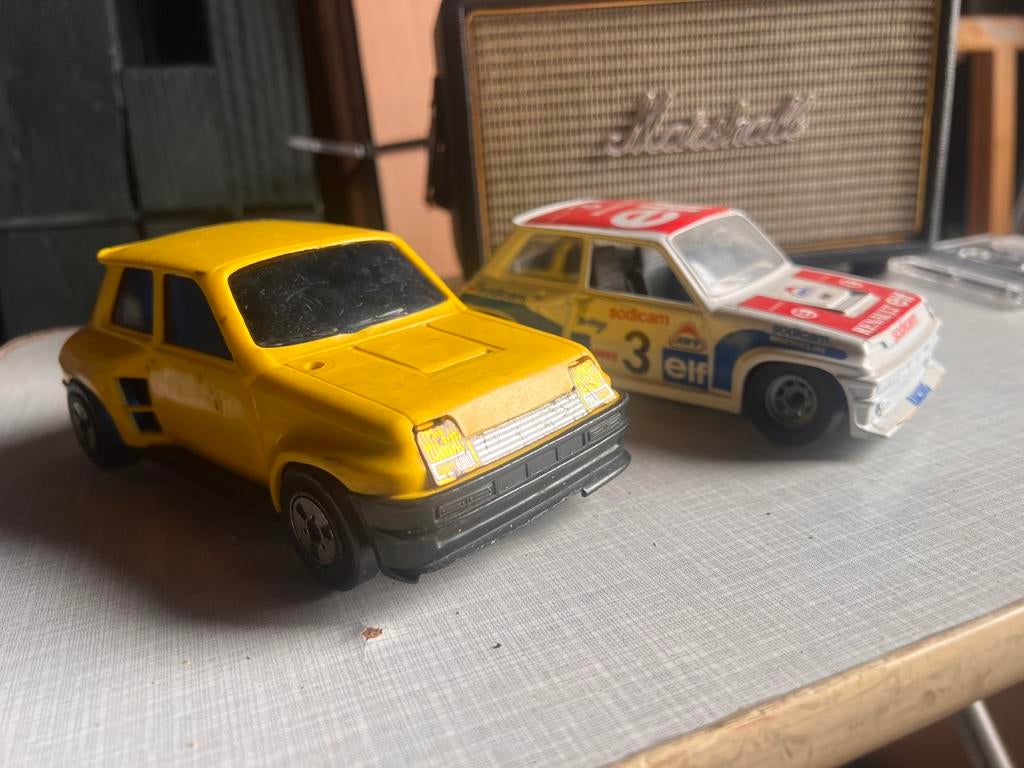 2 renault 5 modellen, Ophalen of Verzenden, Gebruikt