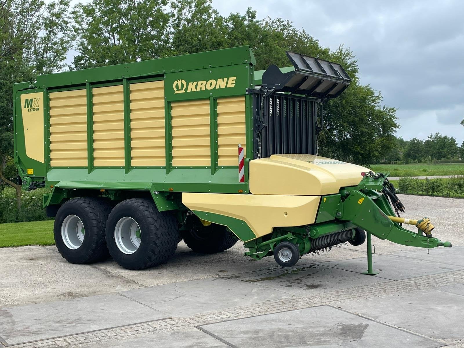 Krone MX 330 GL opraapwagen NIEUW STAAT 129 UUR! (bj 2022), Overige, Oogstmachine