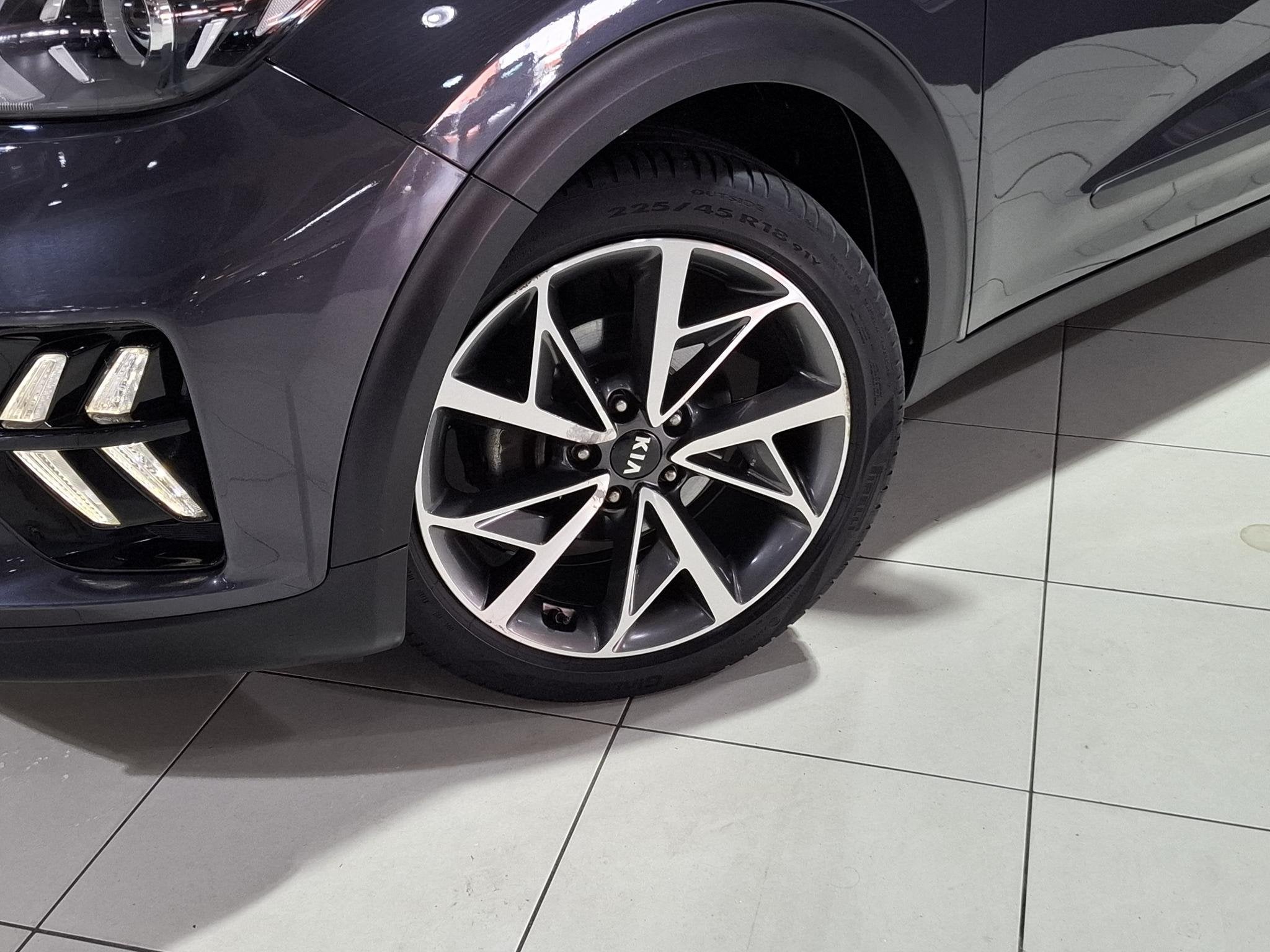 Kia Niro 1.6 GDi Hybrid DynamicPlusLine Mooiste NIRO van Ned, Auto's, Kia, Gebruikt, Euro 6, 2 kWh, Leder en Stof