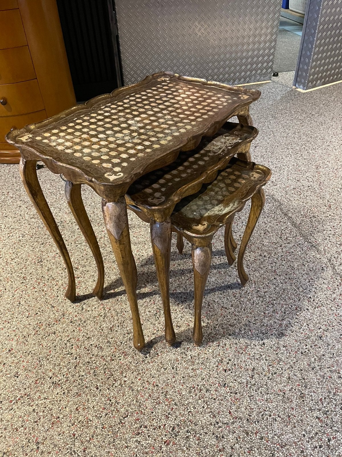Bijzettafels Brocante 3 delig Italiaanse stijl, Ophalen