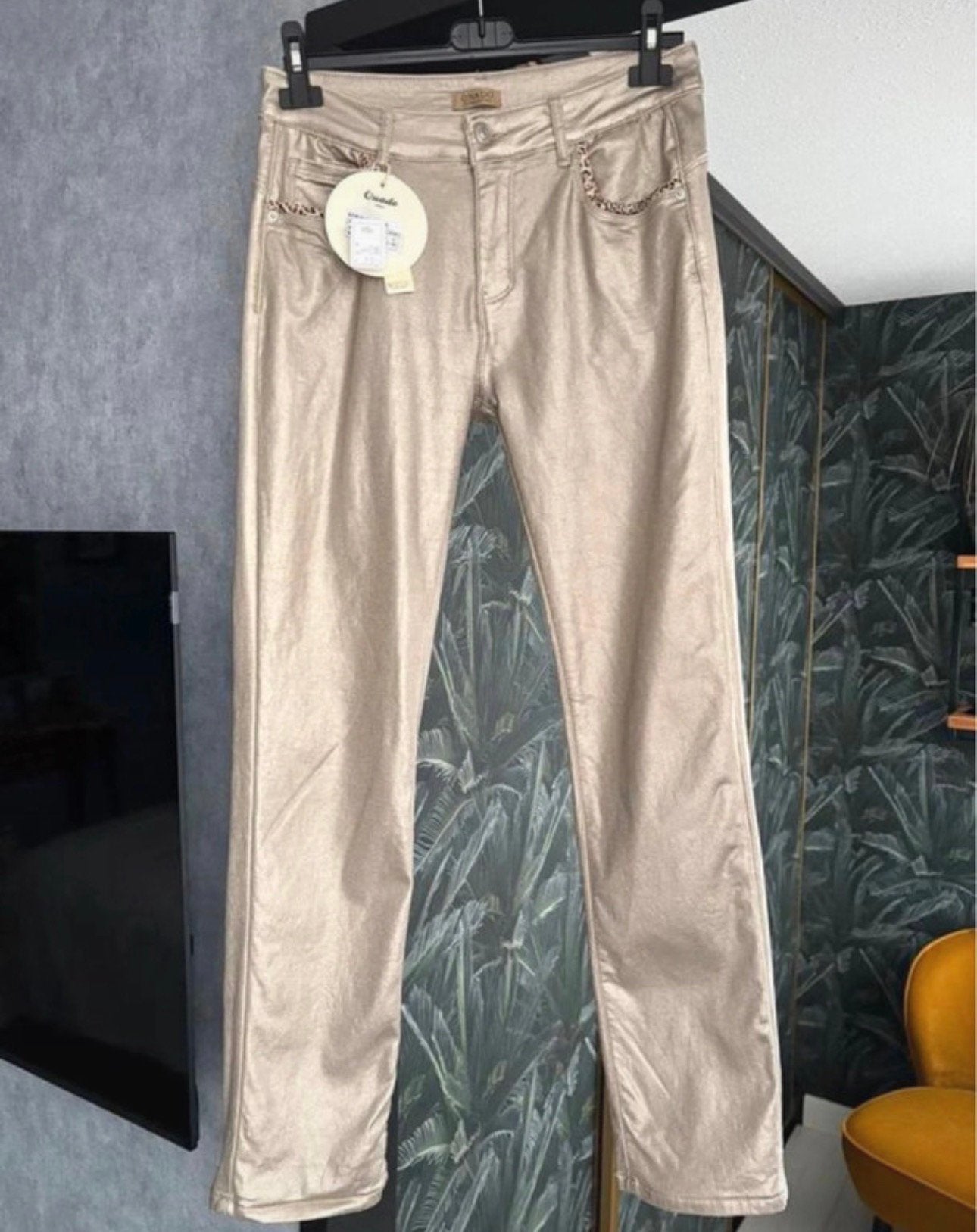 Goud/brons kleurige broek mt 38, valt groter, veel stretch, Ophalen of Verzenden, Nieuw, Overige maten