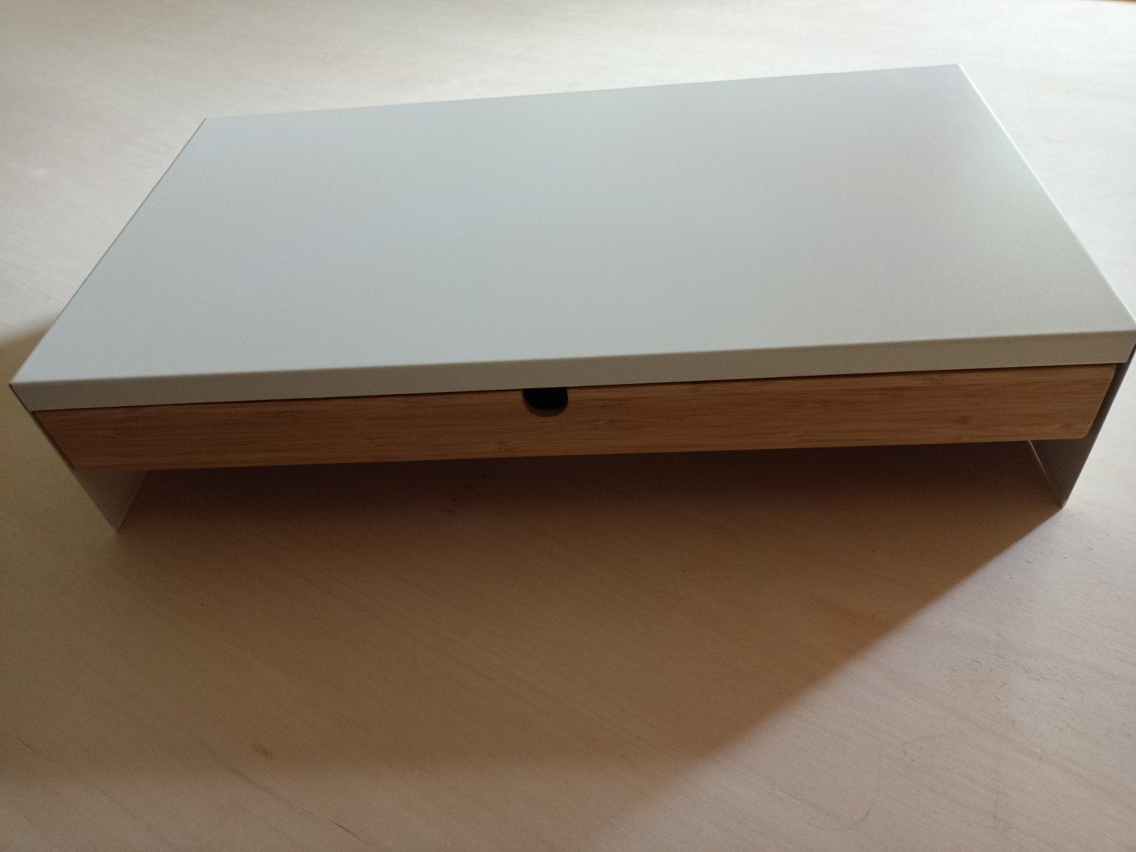 Ikea Elloven bureau standaard, Ophalen of Verzenden, Zo goed als nieuw