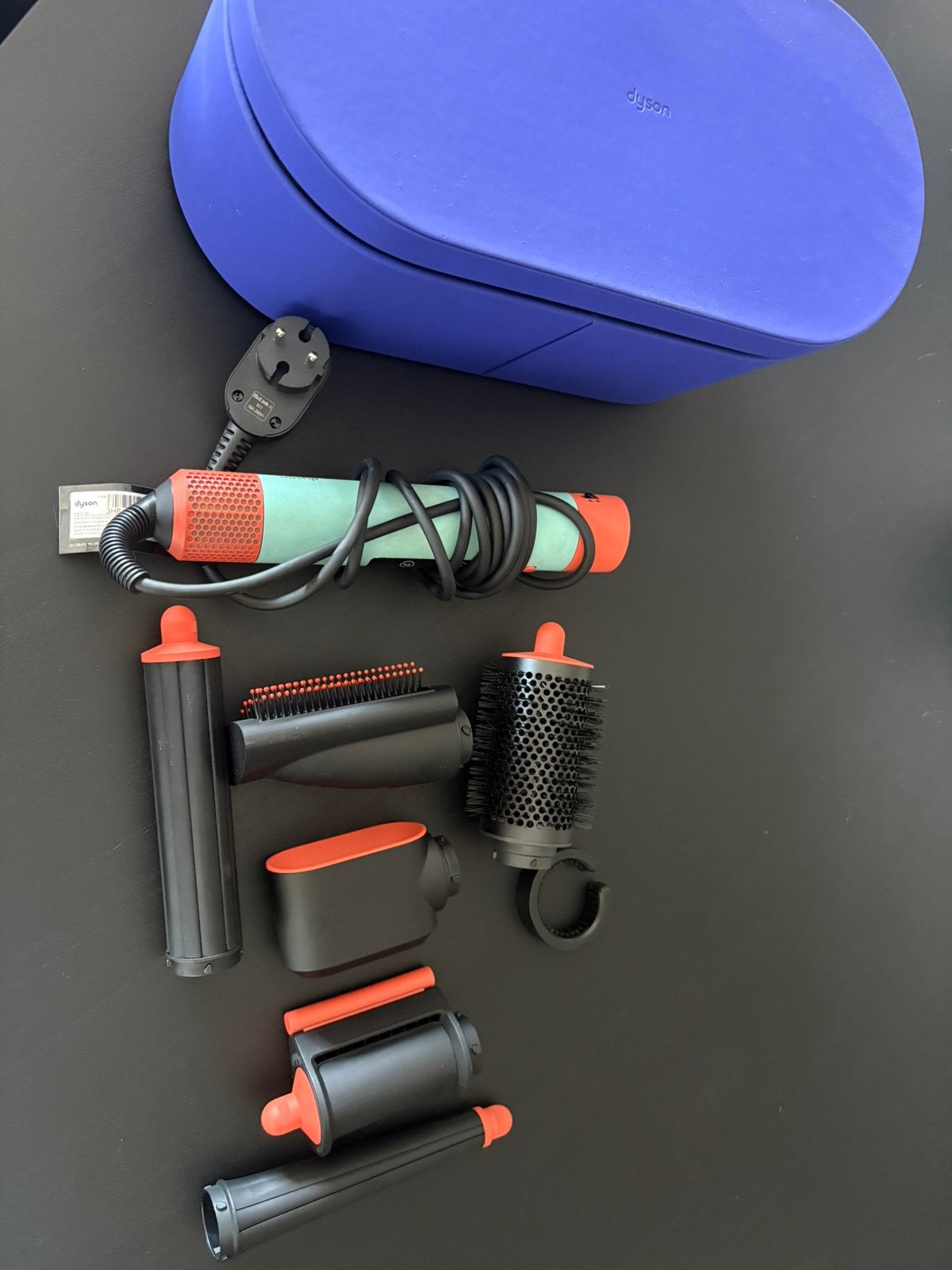 Dyson Airwrap Bluetooth, Ophalen of Verzenden, Zo goed als nieuw, Föhn of Haardroger