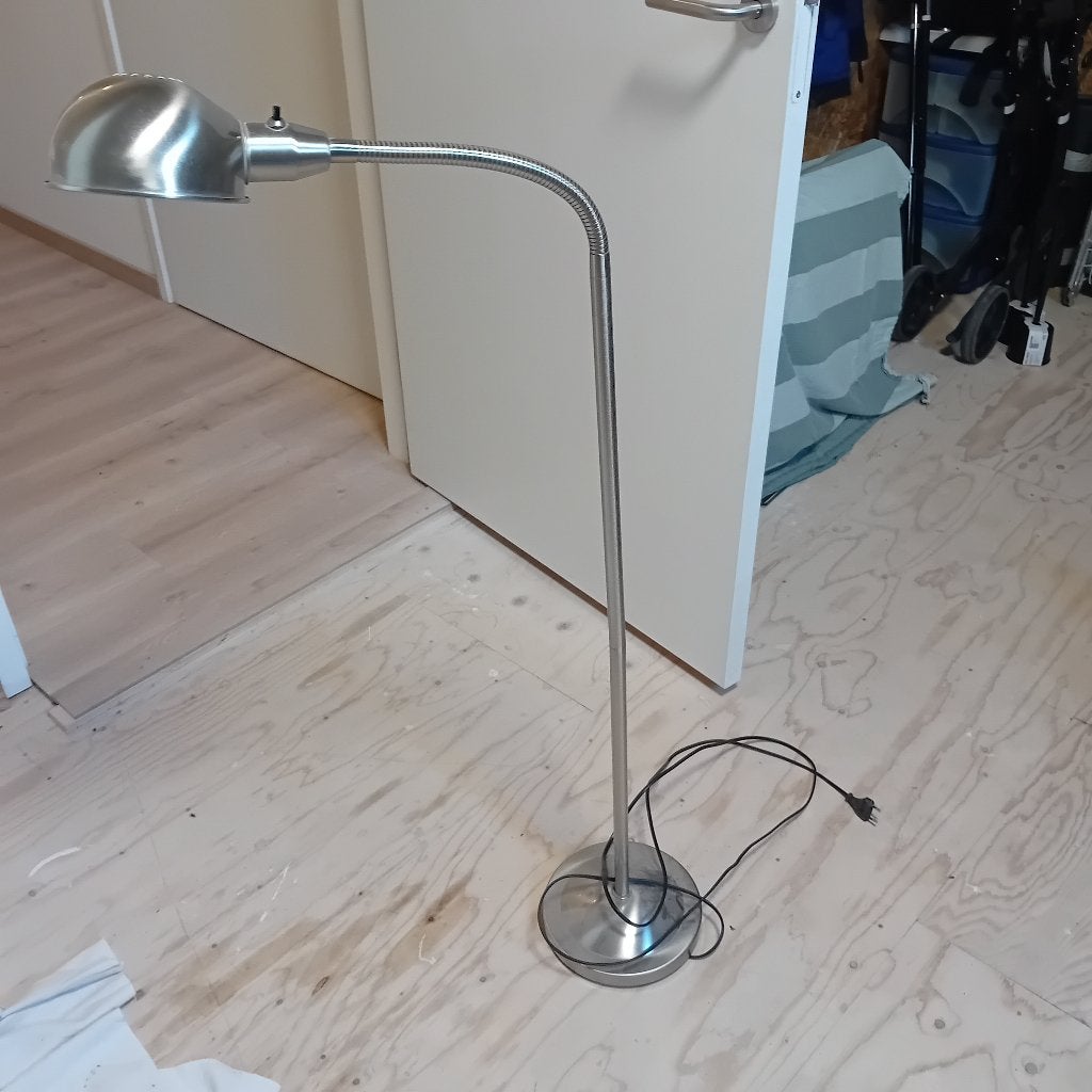staande  lamp, Ophalen, Gebruikt, Metaal, 100 tot 150 cm