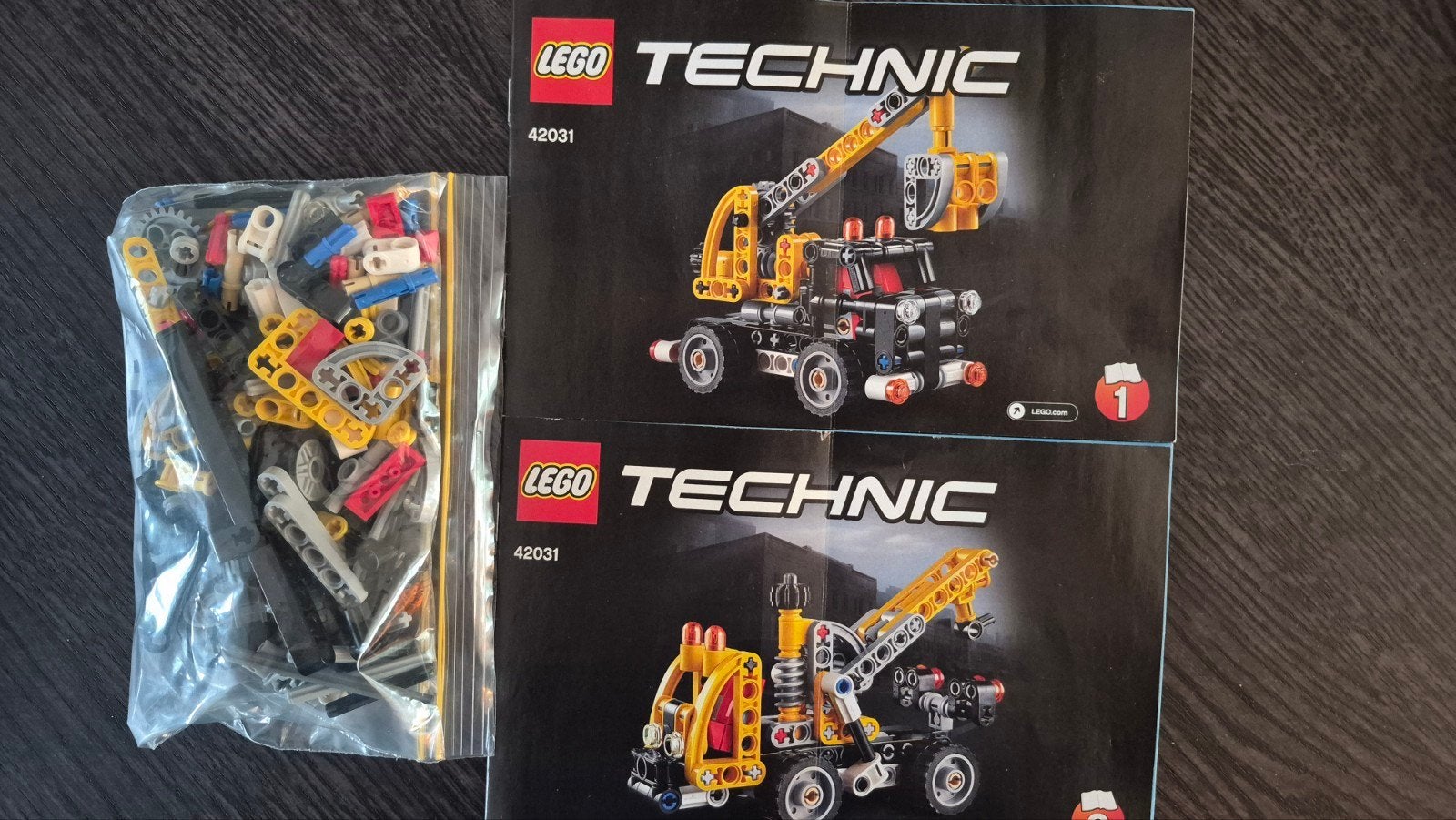 LEGO Technic 42031 Hoogwerker / Takelwagen met handleiding, Ophalen of Verzenden, Zo goed als nieuw