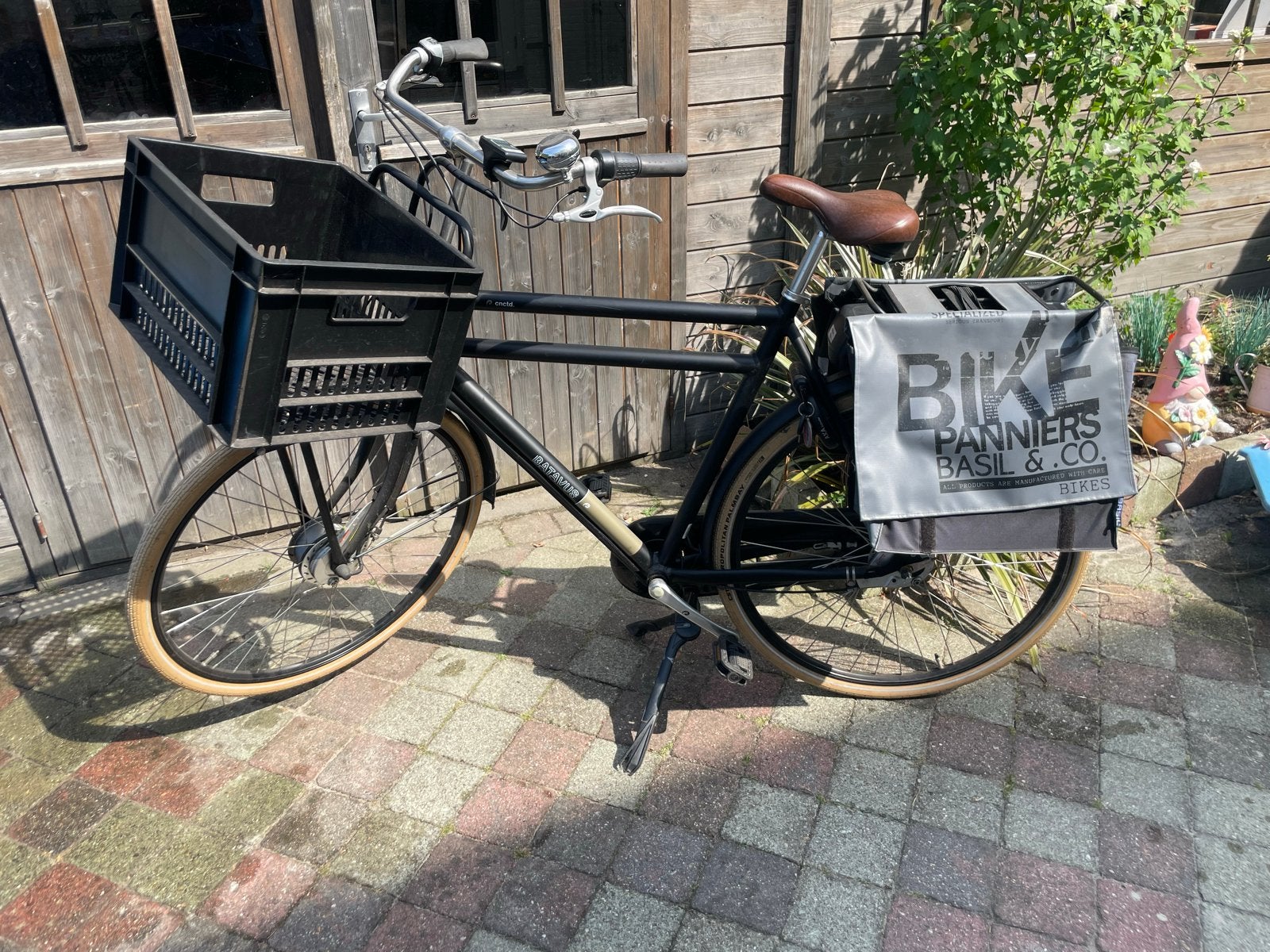 Batavus elektrische heren fiets, voordrager en fietstassen, Ophalen, Gebruikt, Batavus, 59 cm of meer