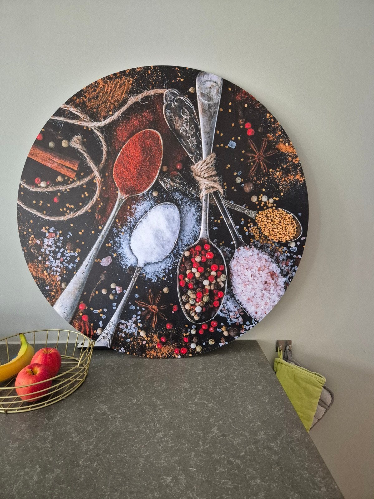 Ronde wanddecoratie Label2x 80 cm met kruiden en specerijen, Ophalen, Gebruikt, Print, 75 tot 100 cm