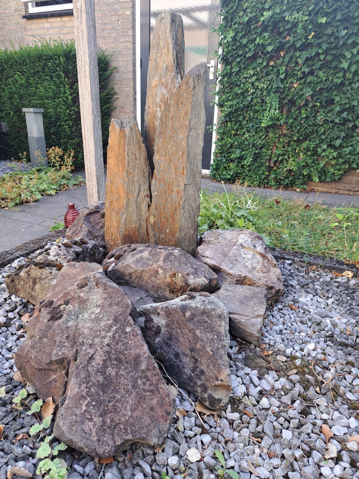 Robuuste natuurstenen pilaren + stenen - tuin, Ophalen, Gebruikt, Overige materialen, Overige typen