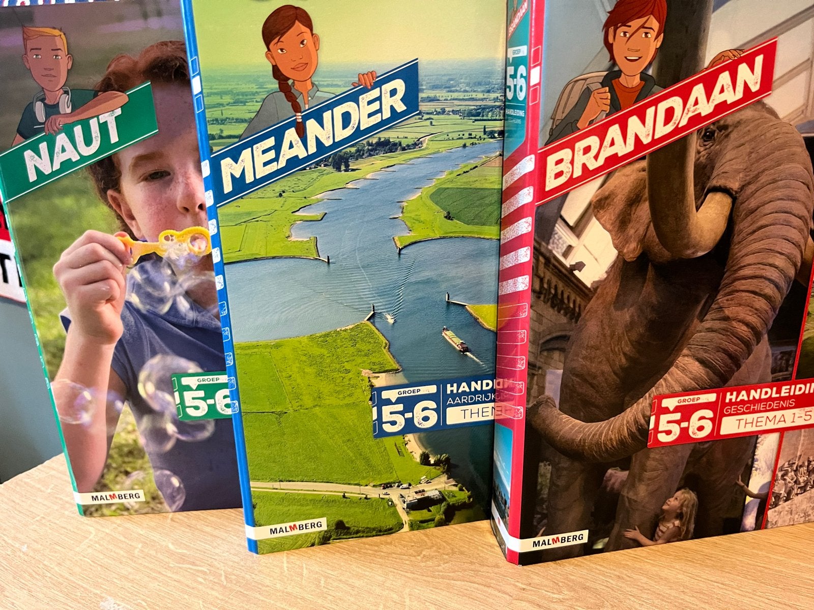 Naut Meander Brandaan handleidingen groep 5-6, Ophalen of Verzenden, Zo goed als nieuw, Overige niveaus, Aardrijkskunde