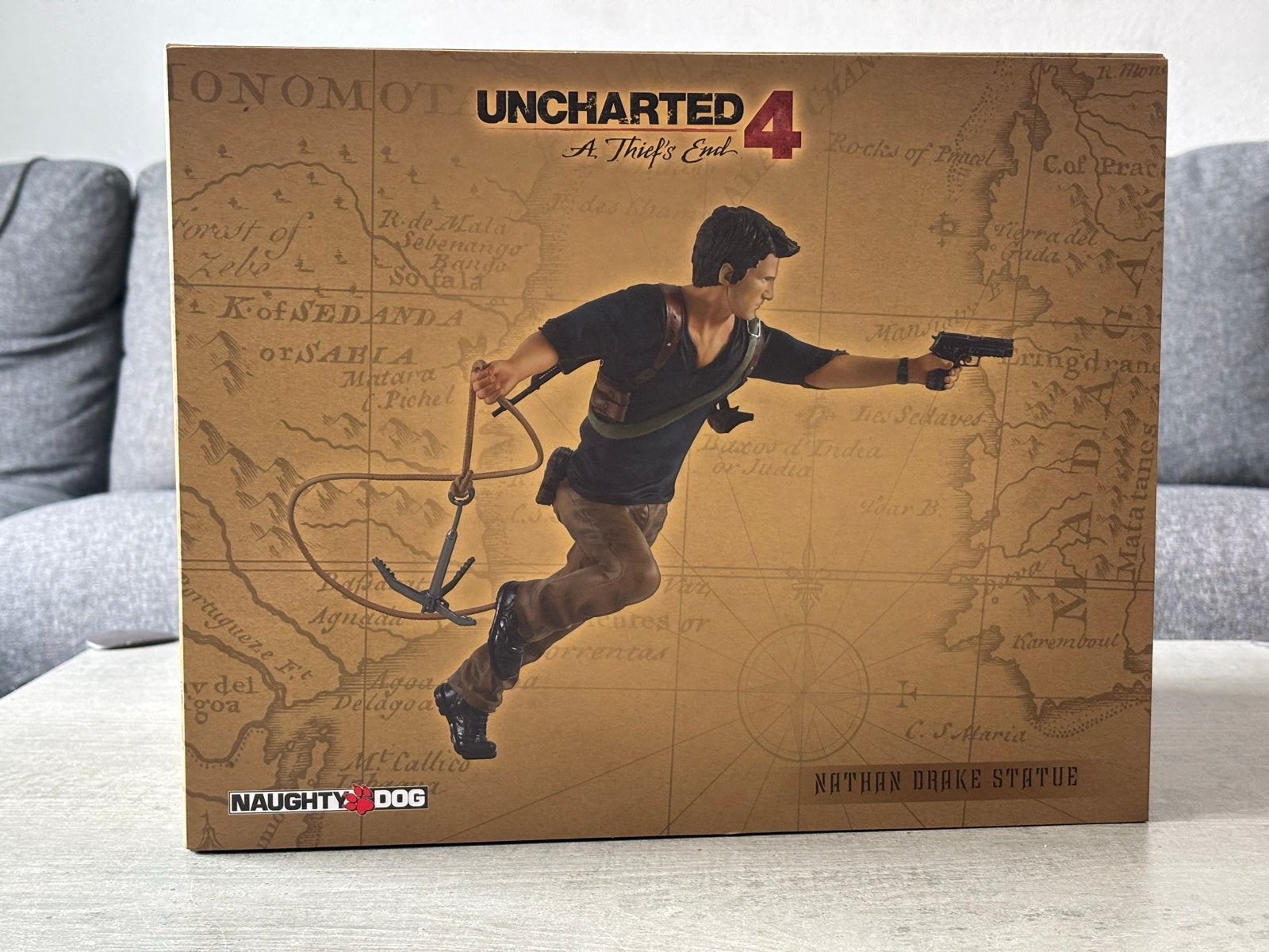 Uncharted 4 Nathan Drake Gaya Statue - Collector's Edition, Ophalen of Verzenden, Zo goed als nieuw