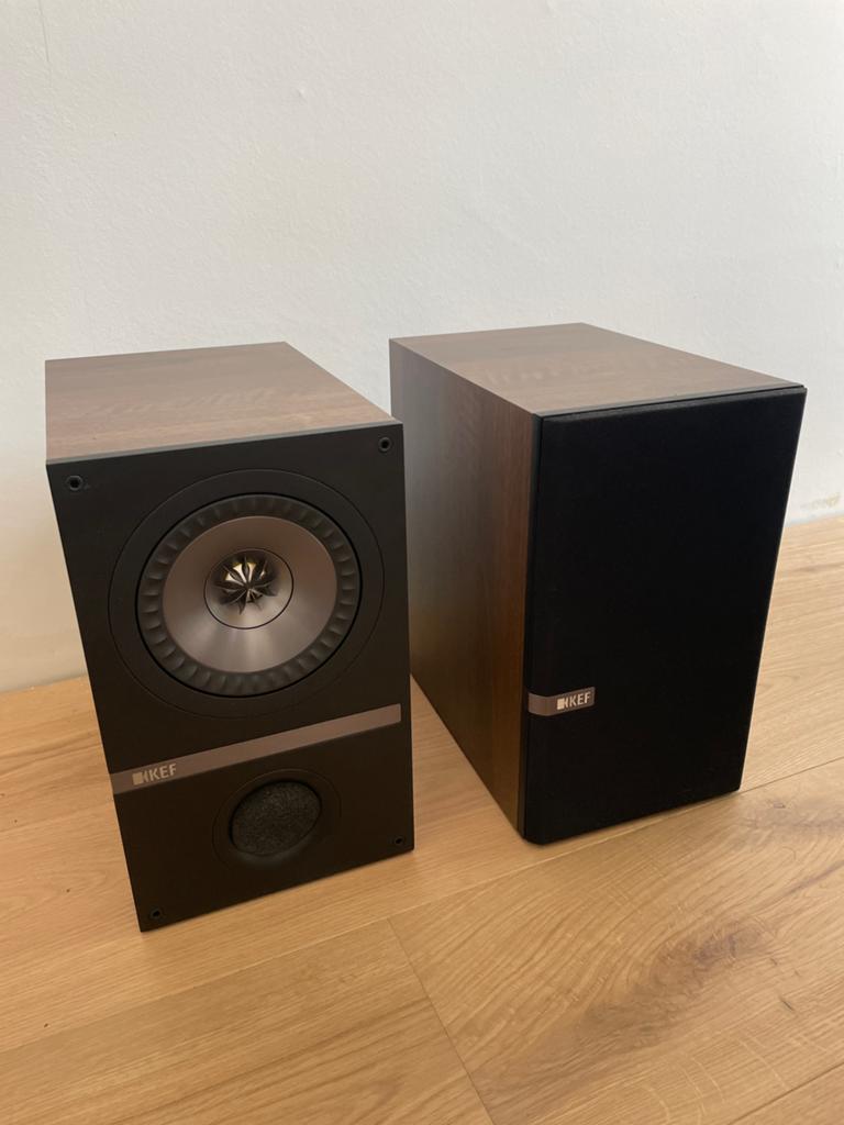 Set Kef Q100 walnoot - nieuwstaat