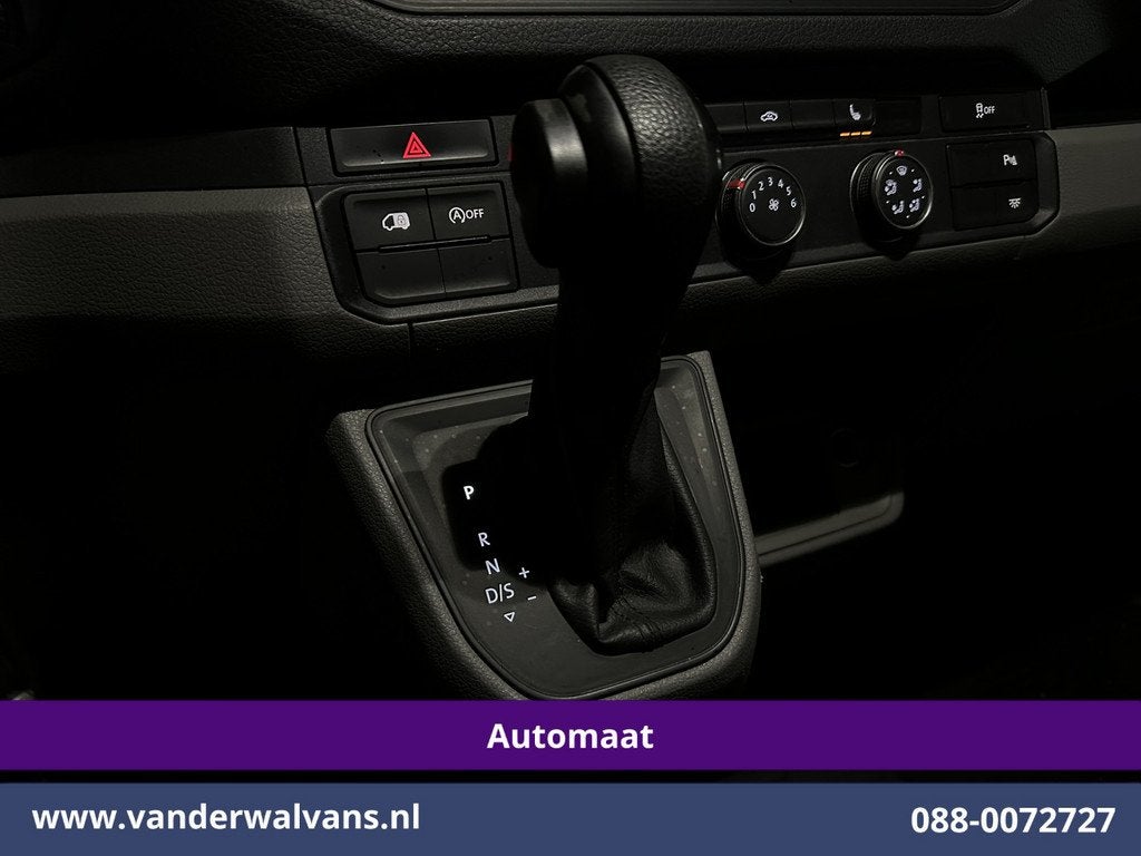 Volkswagen Crafter 2.0 TDI 177pk Automaat L3H3 L2H2 Euro6 Ai, Auto's, Stof, 4 cilinders, Volkswagen, 3000 kg