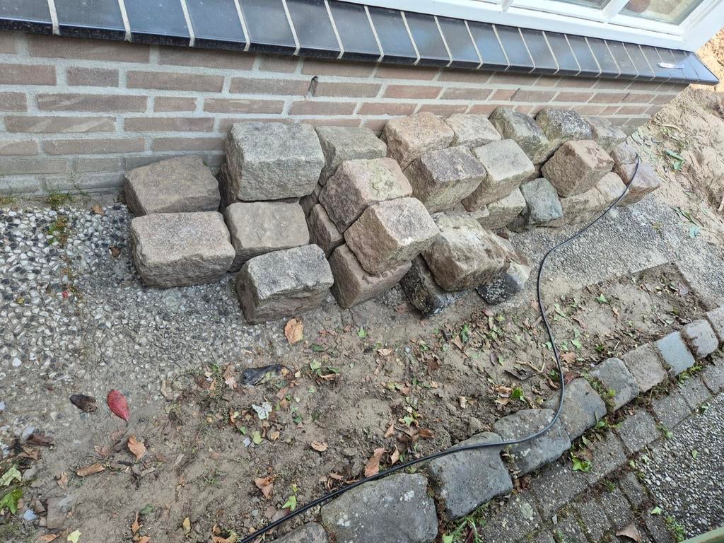 96 stuks granieten kasseien, Ophalen, Gebruikt, Klinkers, Natuursteen