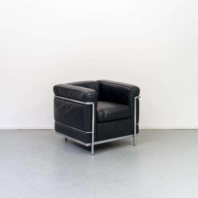 6x ACTIE!! Cassina LC2 Le Corbusier fauteuil Zwart Leer, Niet ingevuld, Gebruikt, Minder dan 75 cm, Niet ingevuld