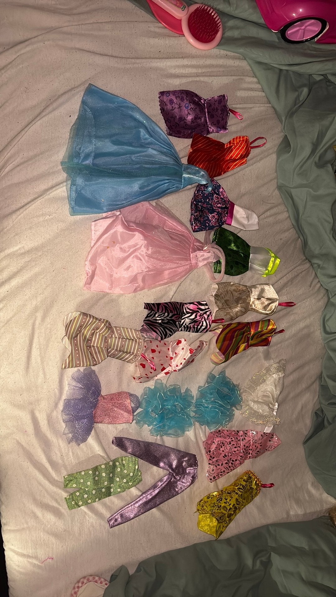 Leuke kleertjes voor de barbies, Ophalen, Gebruikt, Barbie