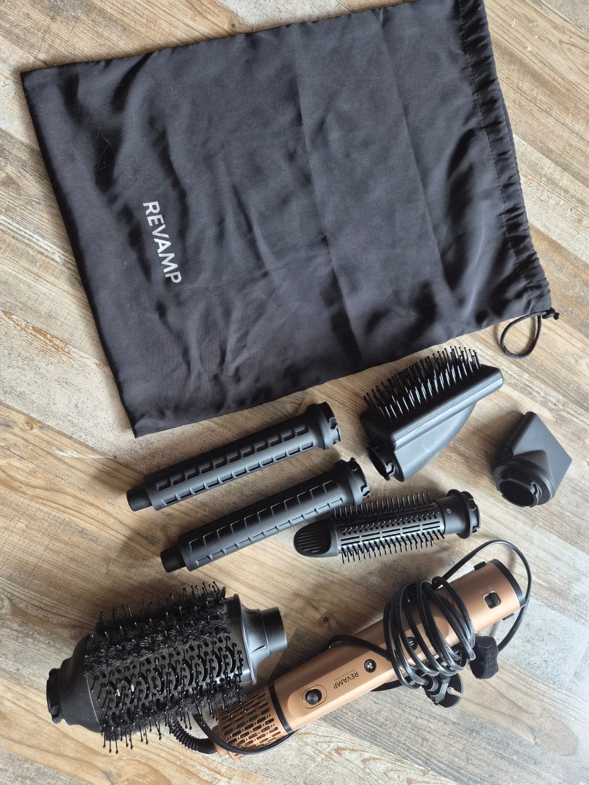 Revamp 7-in-1 Ionic Airstyler - Zo goed als nieuw, Witgoed en Apparatuur, Persoonlijke-verzorgingsapparatuur, Ophalen of Verzenden