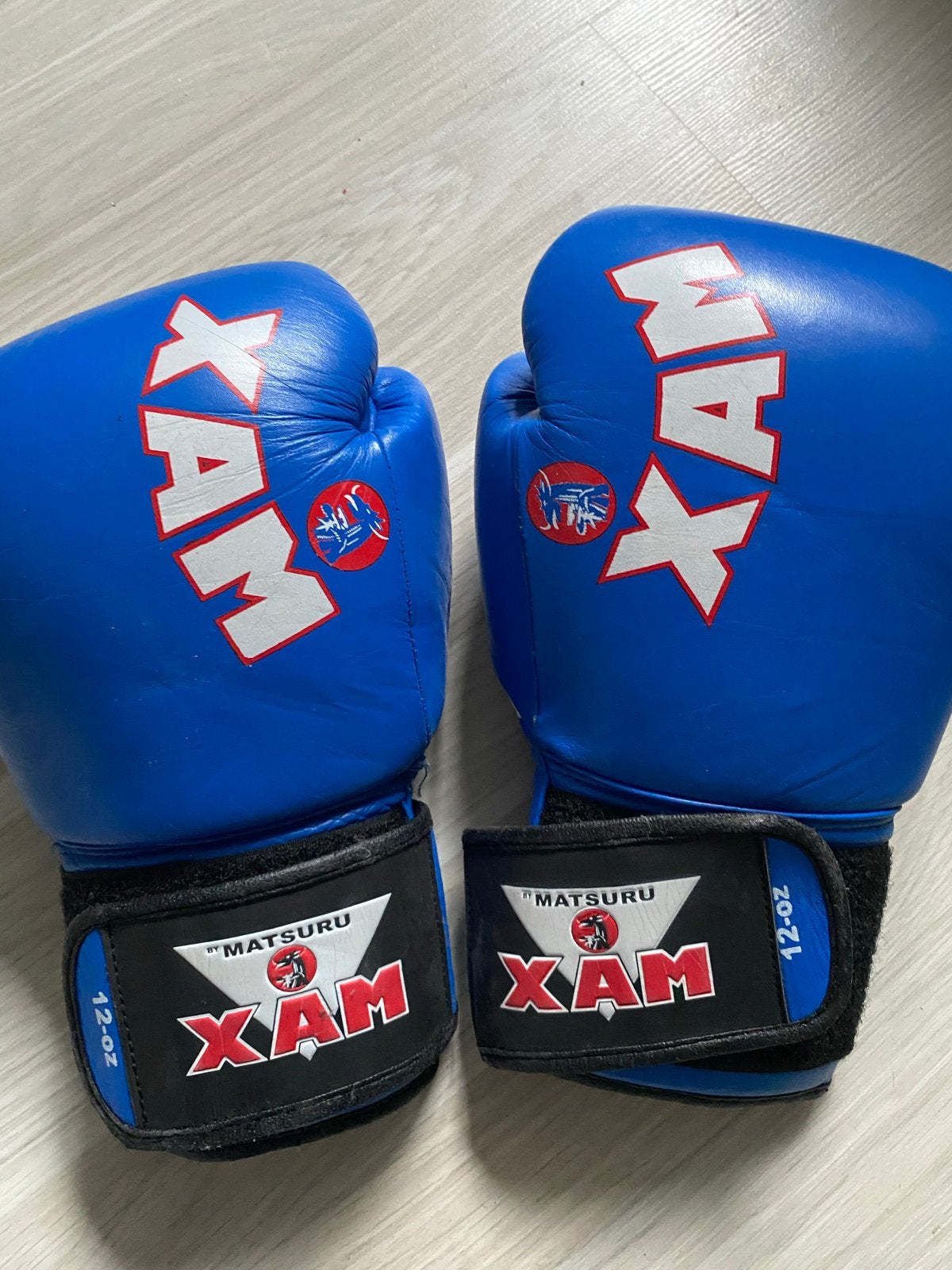 Blauwe Matsuru XAM bokshandschoenen 12-oz, Sport en Fitness, Ophalen, Gebruikt, Overige, Vechtsportbescherming