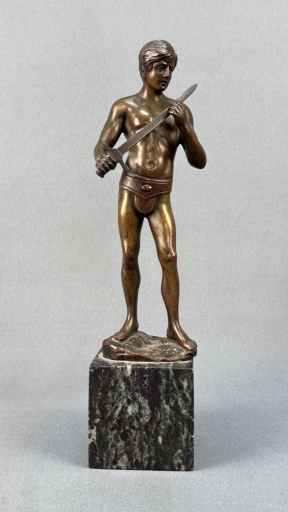 halfnaakte jongen met zwaard==ca 1880==gesigneerd==BRONS, Antiek en Kunst, Antiek | Koper en Brons, Ophalen of Verzenden, Brons