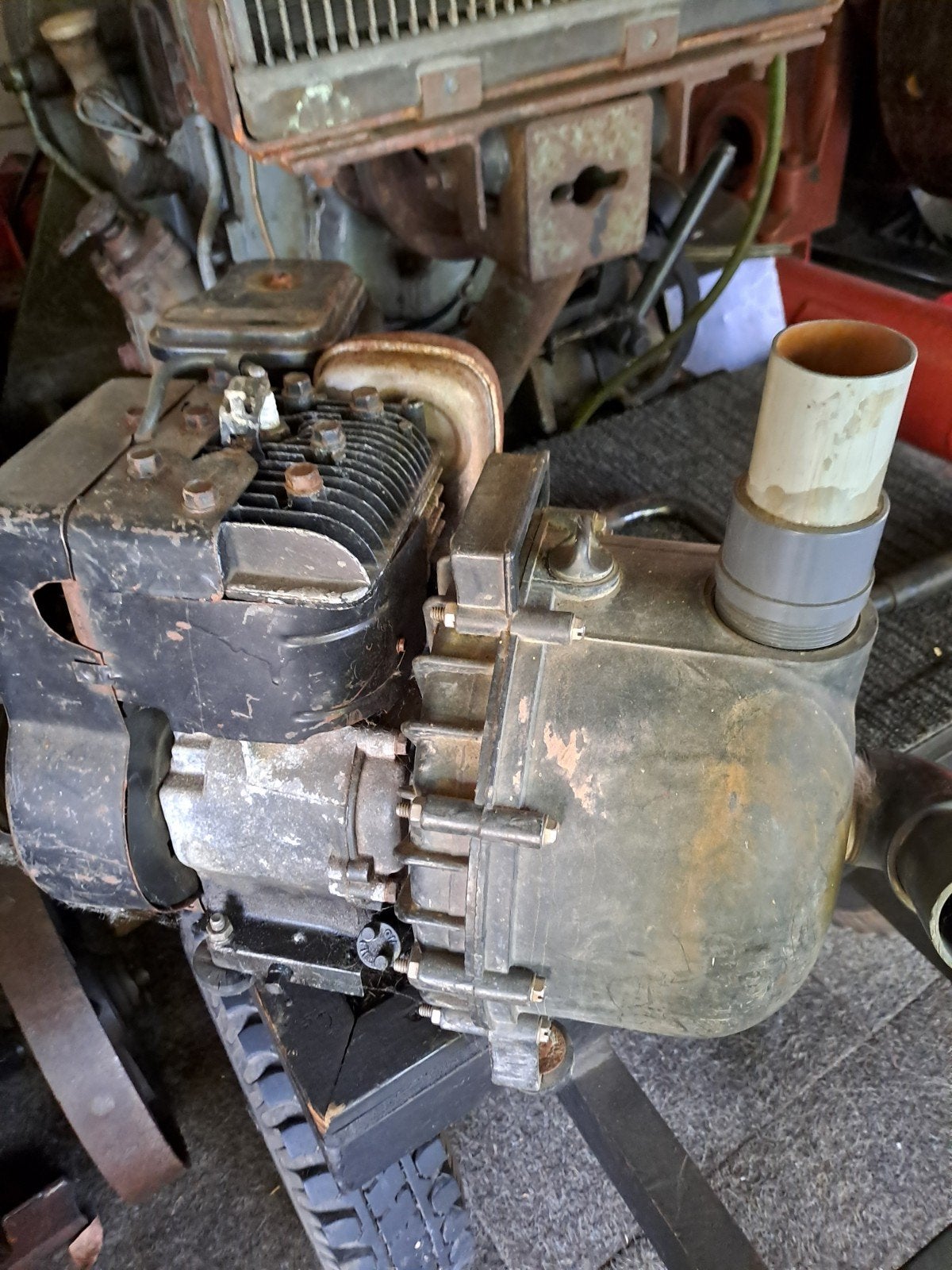 Motorpomp 2 inch met 5 pk B&S Motor - Opknapper, Ophalen of Verzenden, Gebruikt